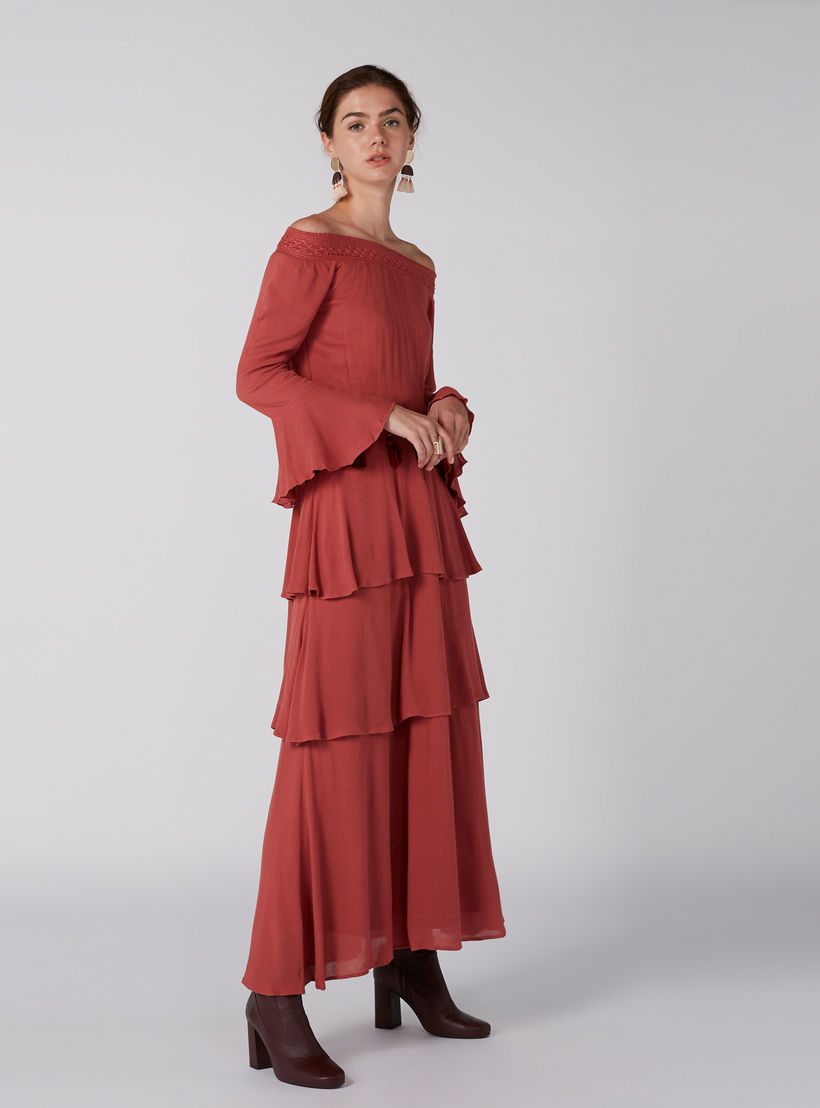 فستان ماكسي بأكتاف مكشوفة وأكمام واسعة وشُرّابات-women-clothing-dresses-image-6
