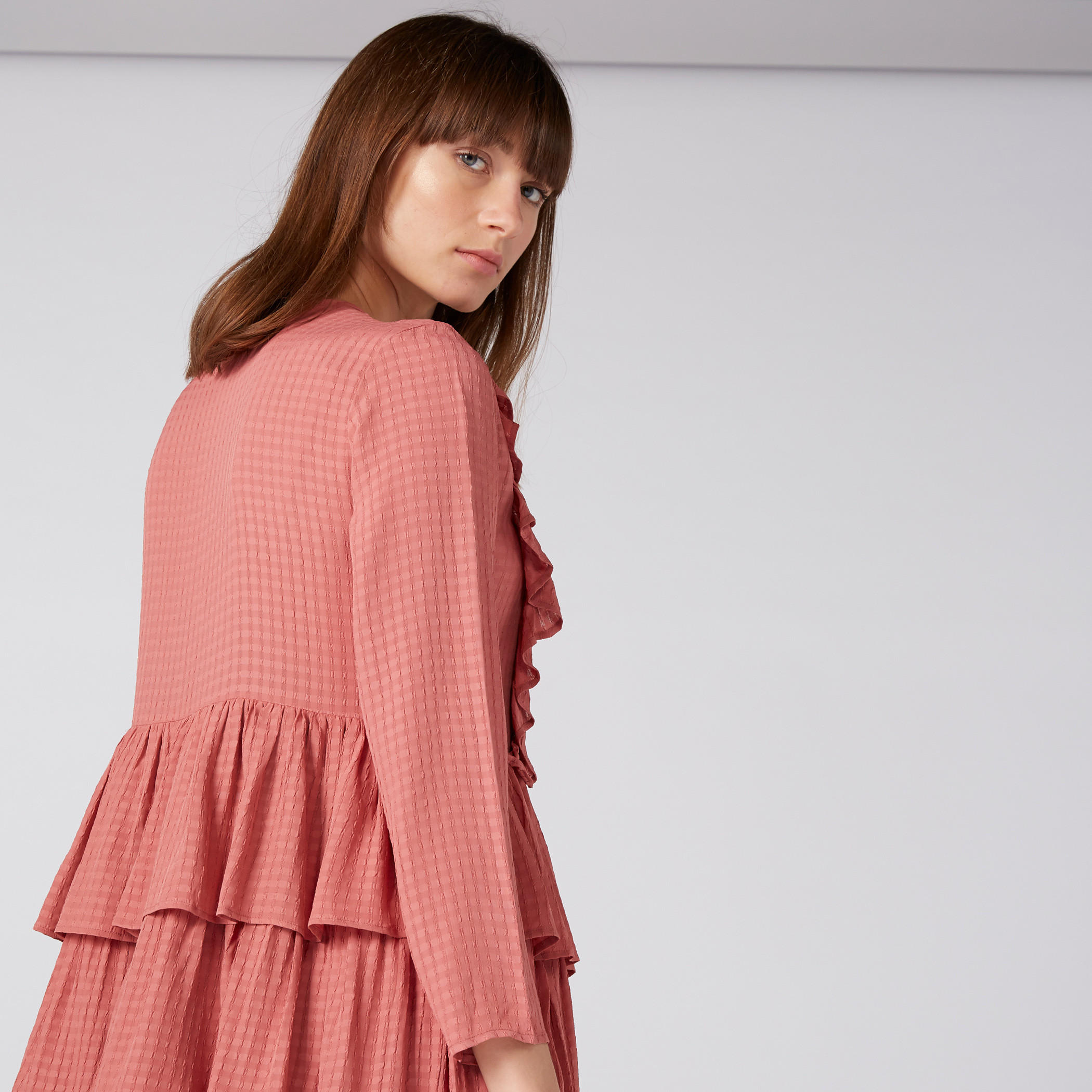 فستان مطرّز بتفاصيل كشكشة وأكمام 3/4 وأربطة-women-clothing-dresses-image-5