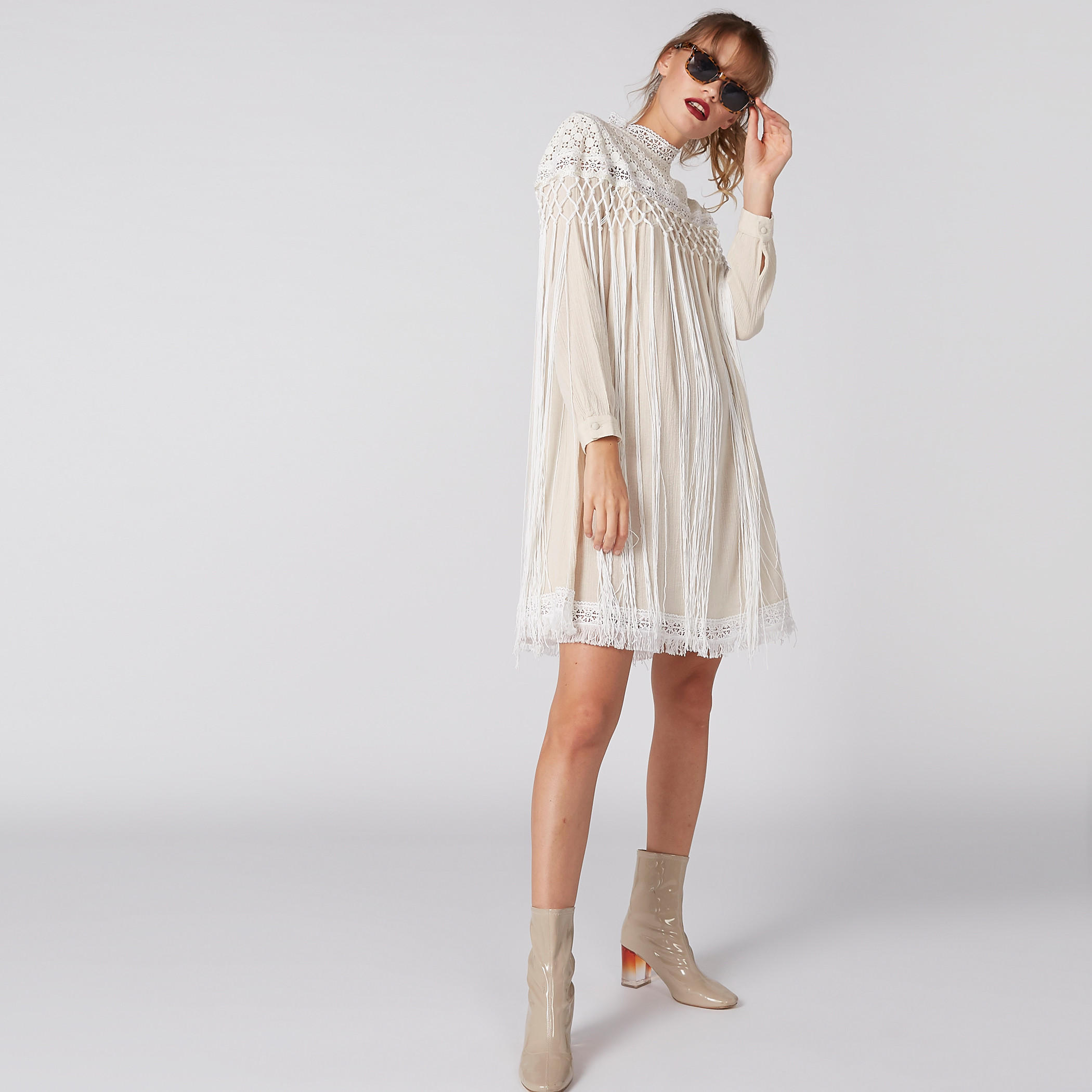 فستان مطرّز بأكمام طويلة وشراشيب-women-clothing-dresses-image-2