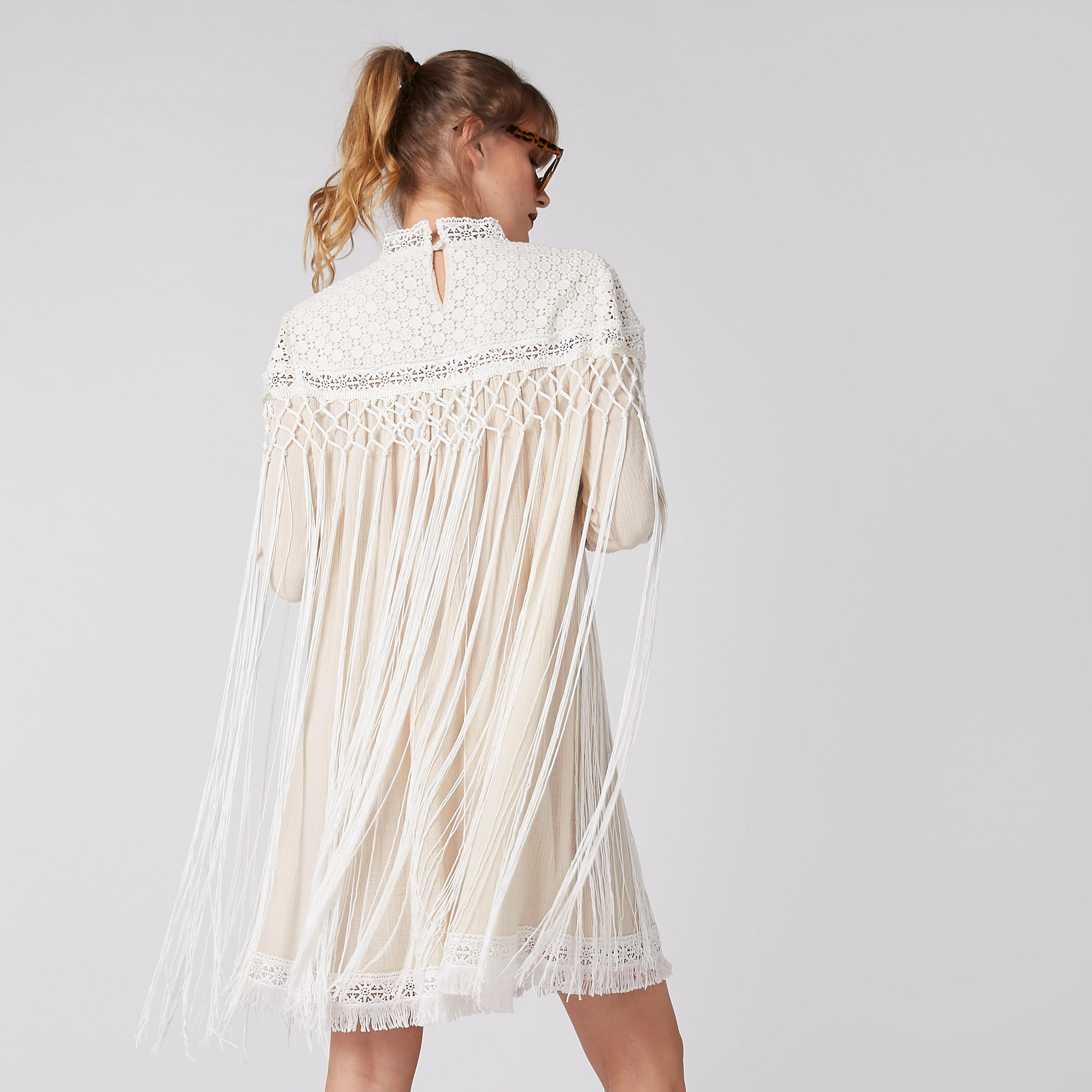 فستان مطرّز بأكمام طويلة وشراشيب-women-clothing-dresses-image-4