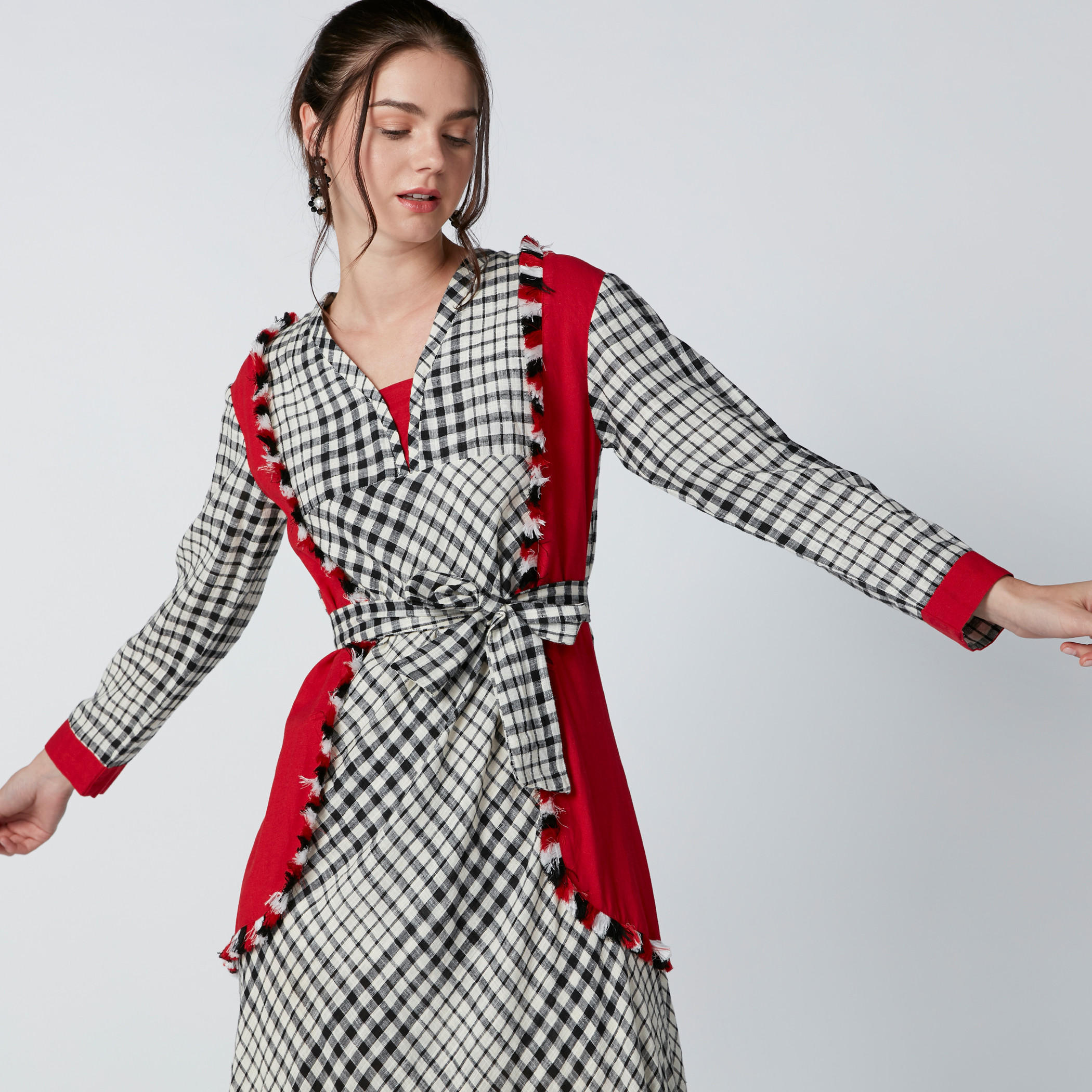 فستان ماكس آيه لاين كاروهات بشراشيب وحزام رباط-women-clothing-dresses-image-4