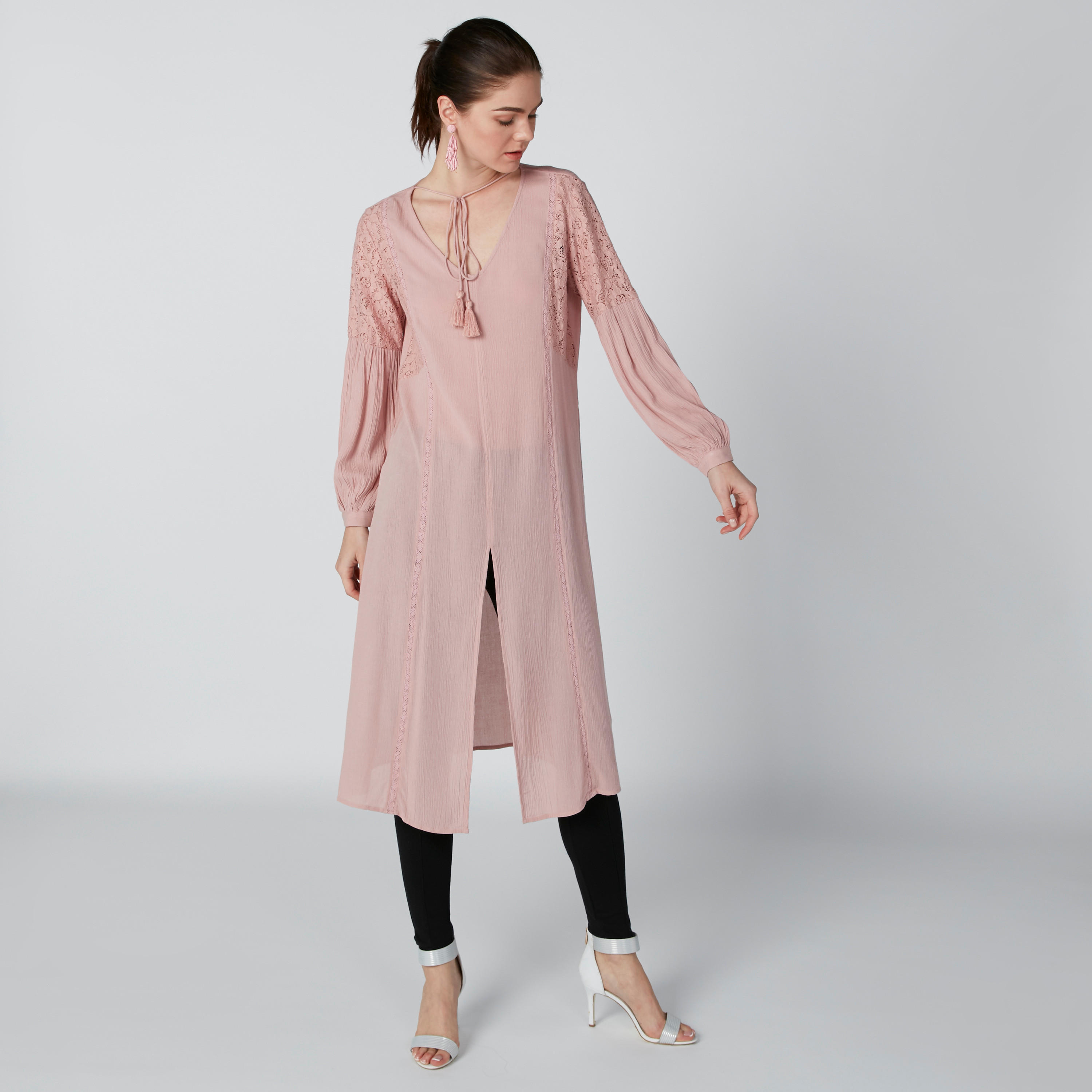تونيك بياقة V وأكمام طويلة وتفاصيل دانتيل-women-clothing-shirtsandblouses-blouses-image-3