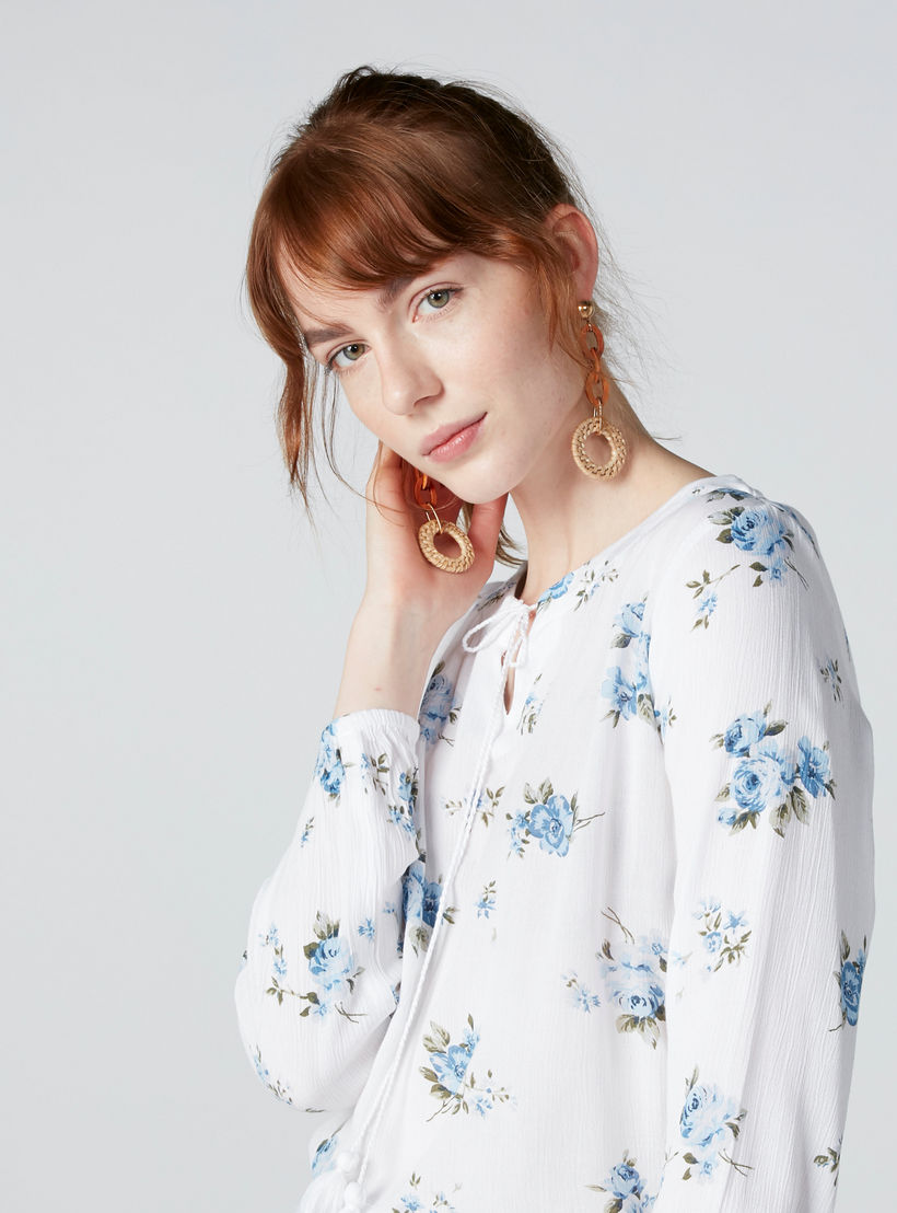 بلوزة بياقة مستديرة وأكمام طويلة وطبعات زهرية-women-clothing-shirtsandblouses-blouses-image-1