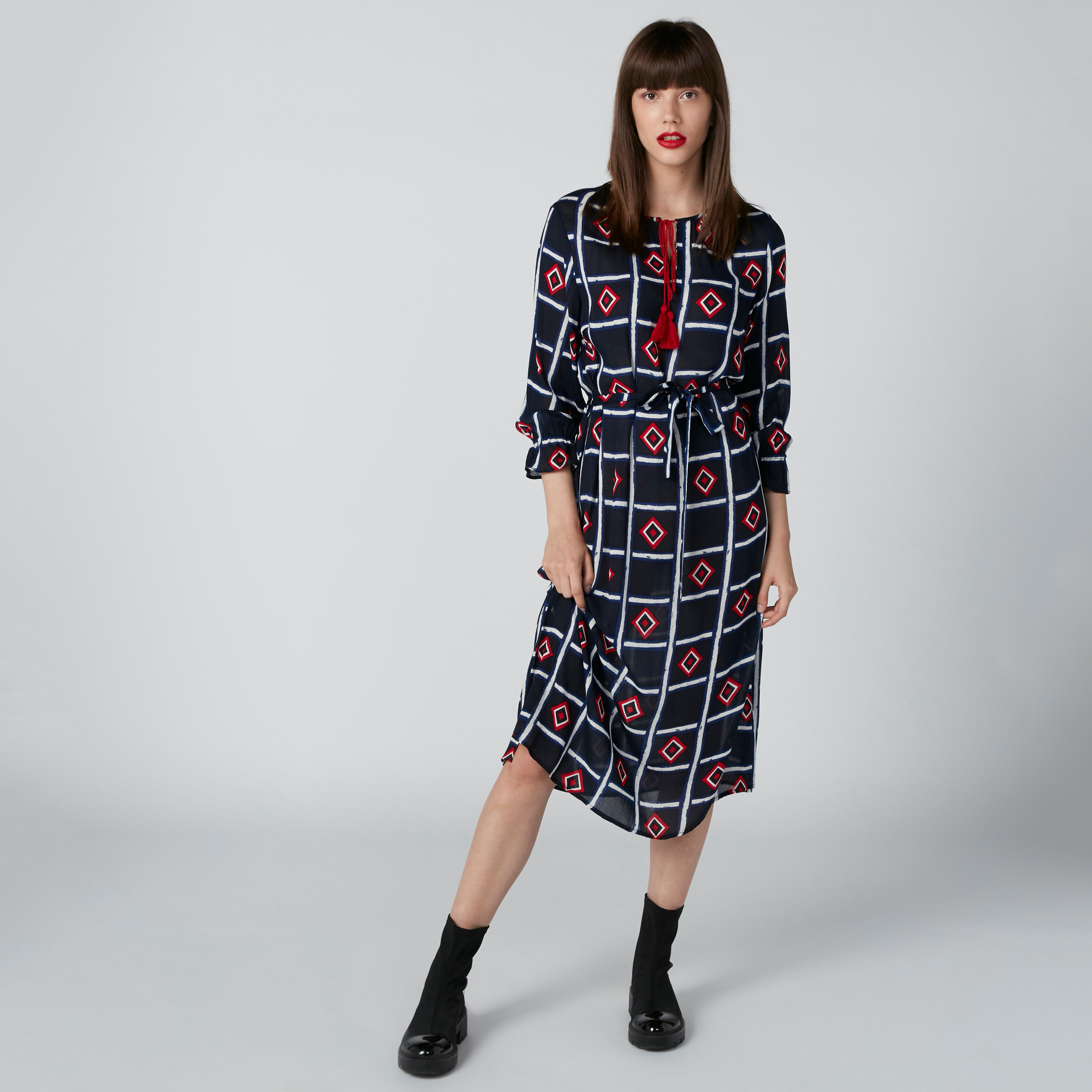 فستان متوسط الطول بأكمام 3/4 وفتحة جانبية وطبعات-women-clothing-dresses-image-5
