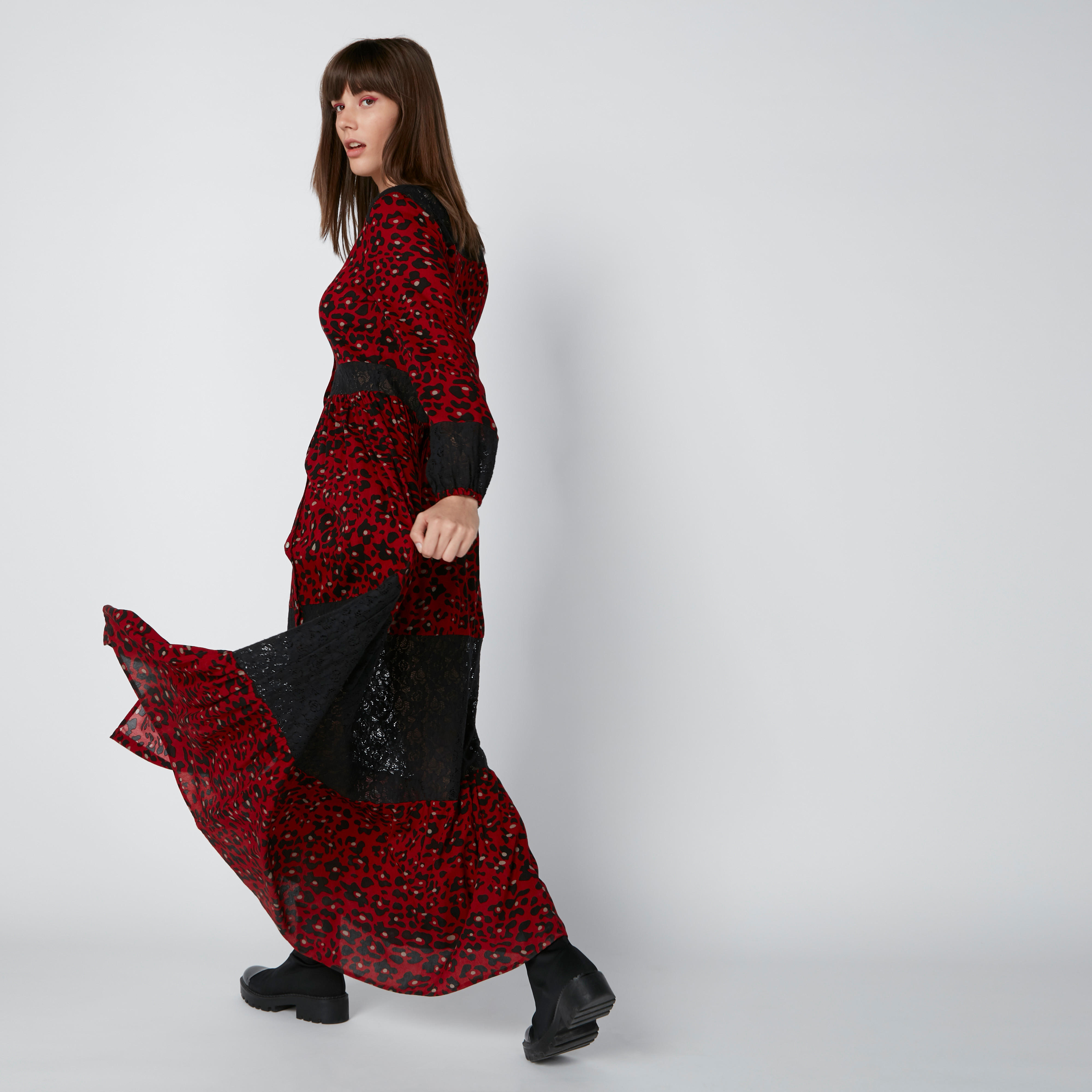 فستان طويل بياقة V وأزرار وطبعات-women-clothing-dresses-image-2