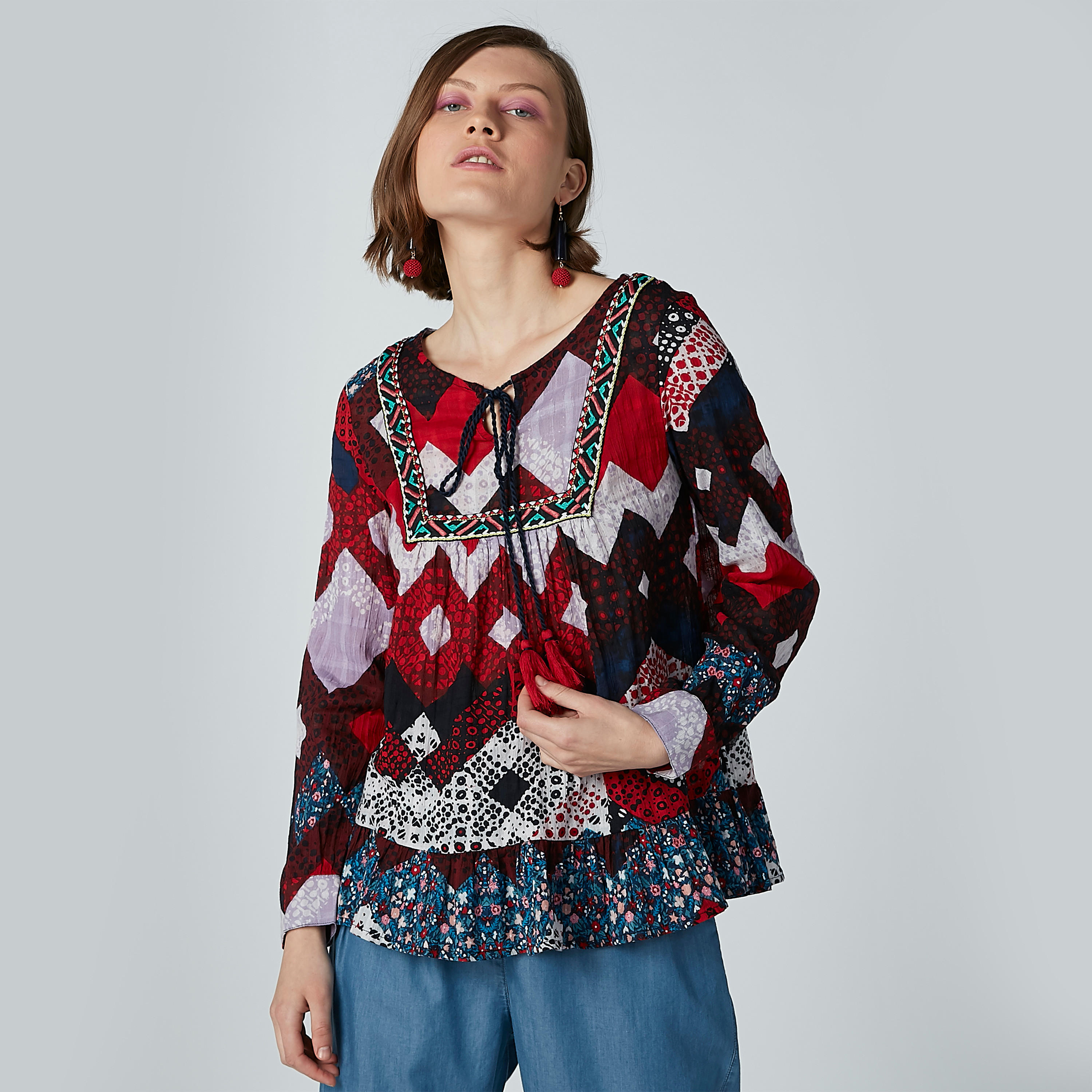 بلوزة بأكمام طويلة ورباط وطبعات-women-clothing-shirtsandblouses-blouses-image-1