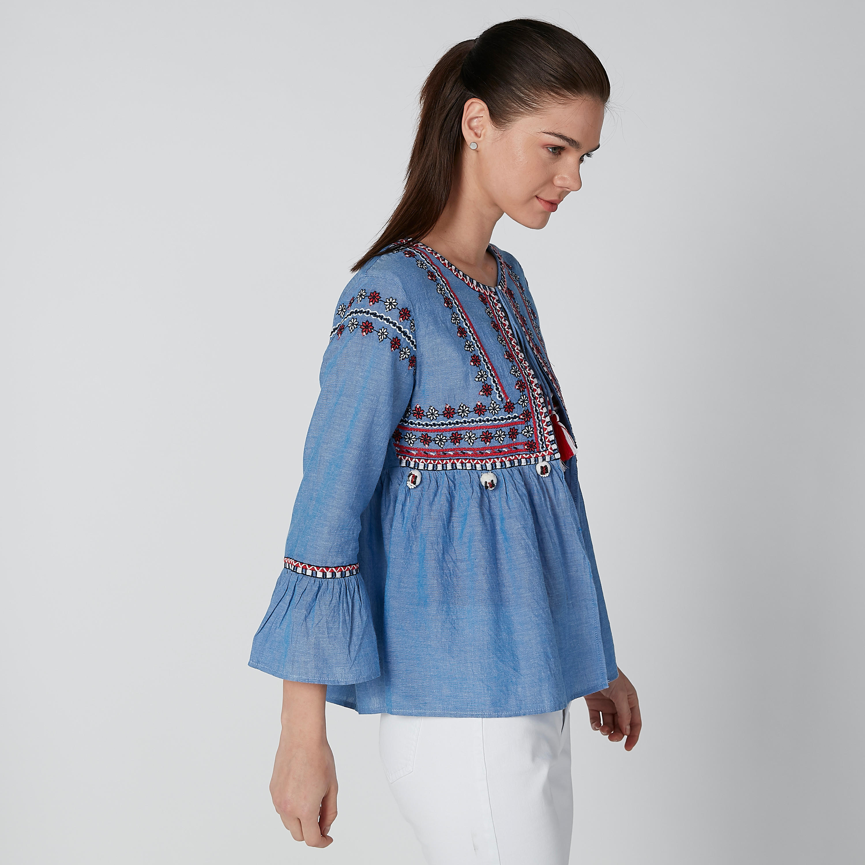 سترة مطرّزة بأربطة-women-winterwear-cardigansandjumpers-cardigans-image-3