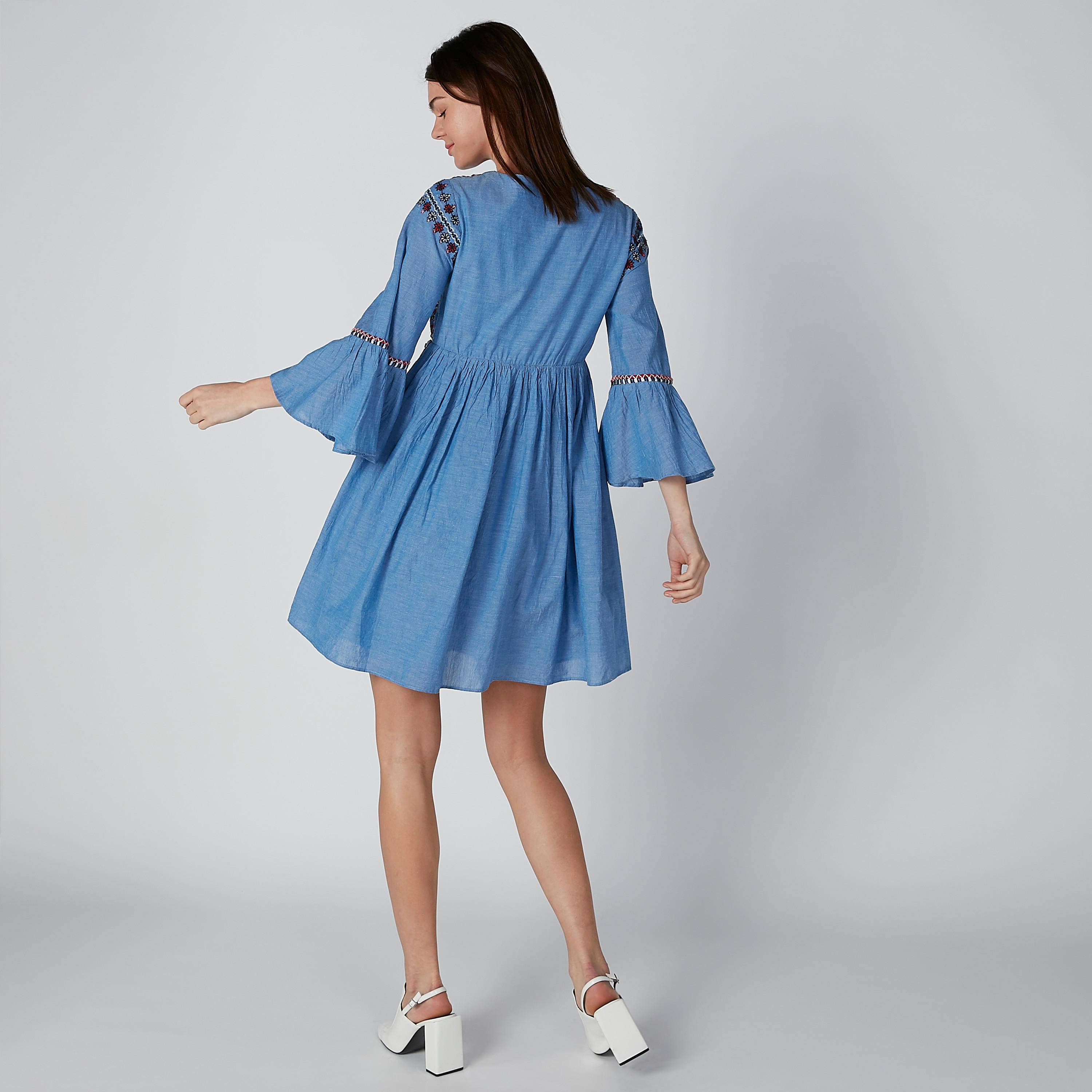 تونيك مطرّز برباط-women-clothing-shirtsandblouses-blouses-image-2