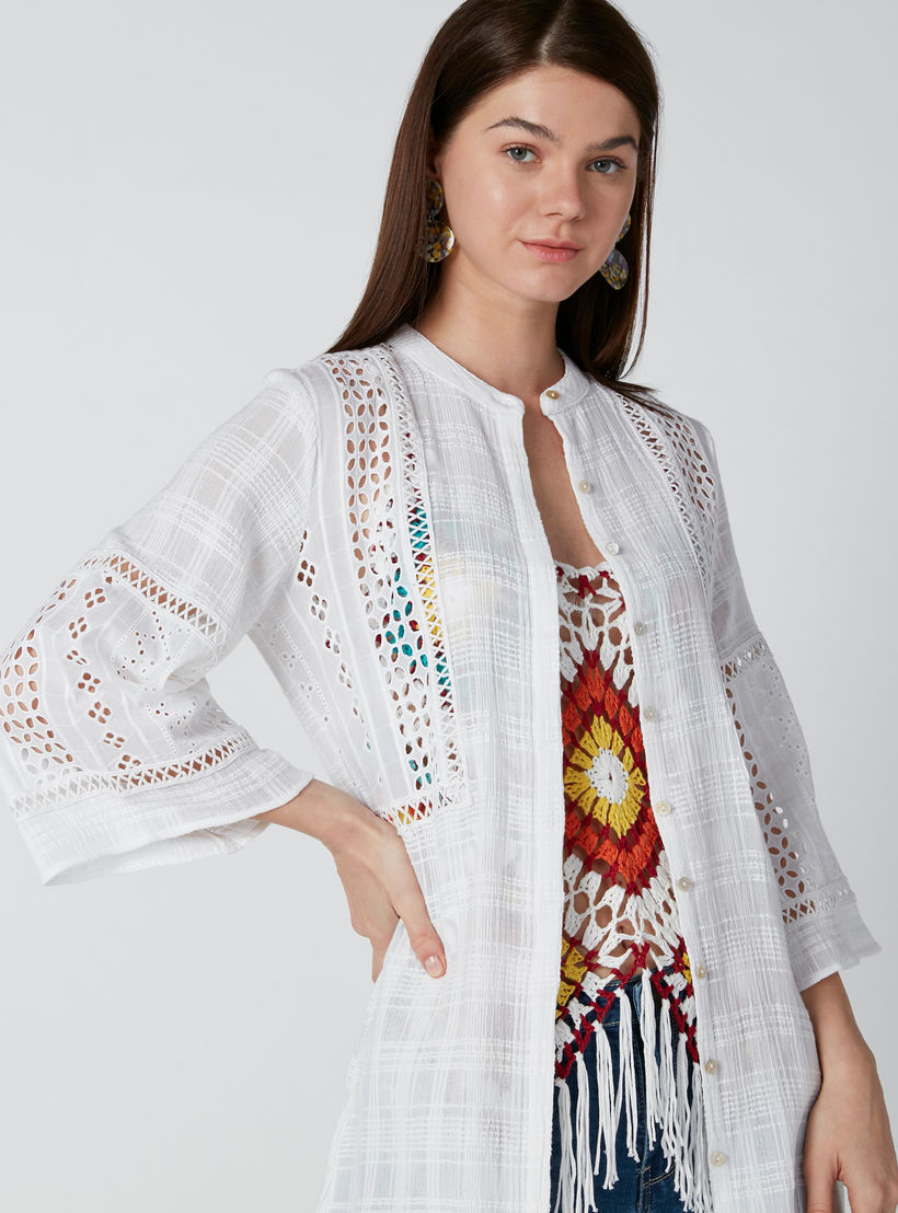 قميص كاروهات طويل بياقة ماندارين وتفاصيل دانتيل-women-clothing-shirtsandblouses-blouses-image-4