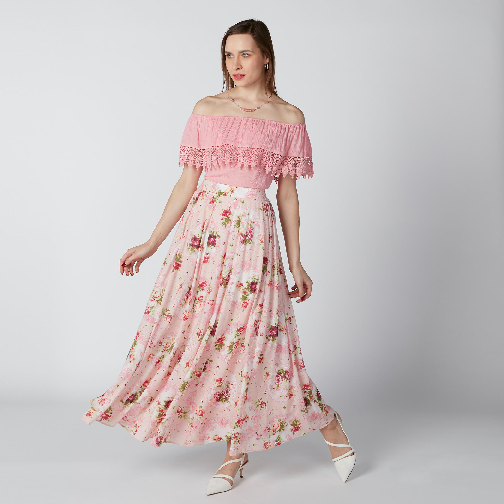 تنورة طويلة بخصر مطّاطي وطبعات أزهار-women-clothing-bottoms-skirts-image-1