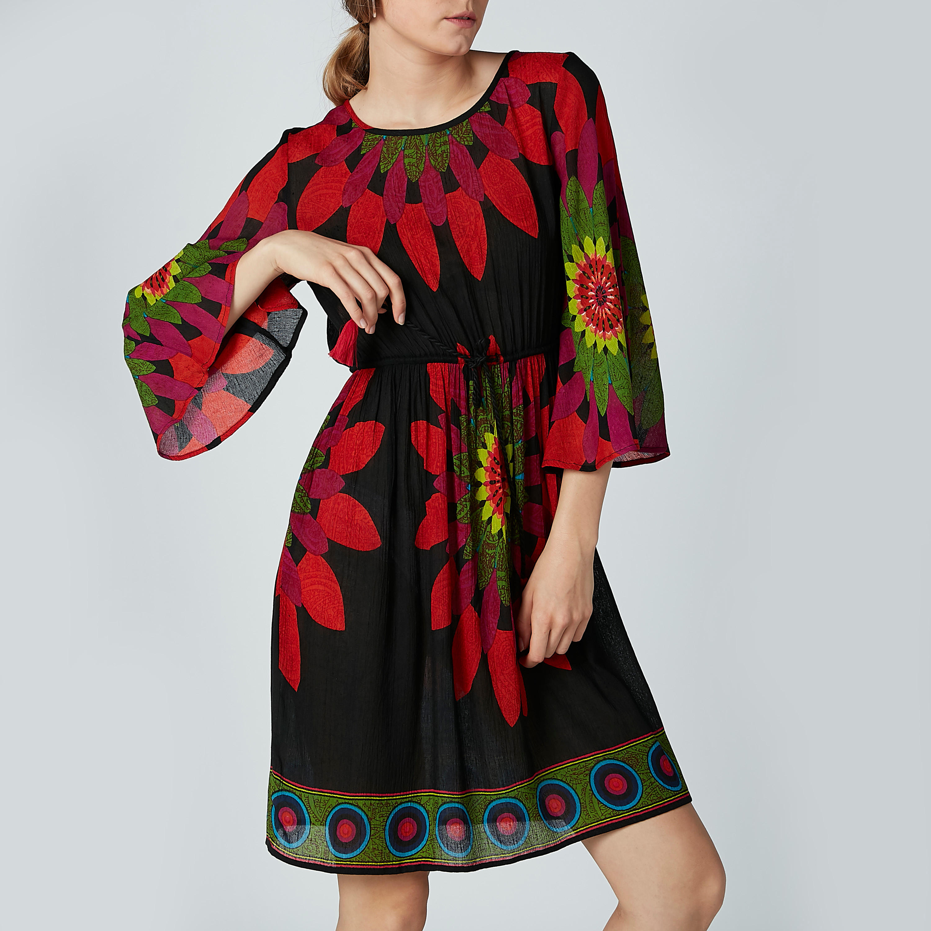 تونيك بياقة مستديرة وأكمام 3/4 واسعة وطبعات زهرية-women-clothing-shirtsandblouses-blouses-image-5