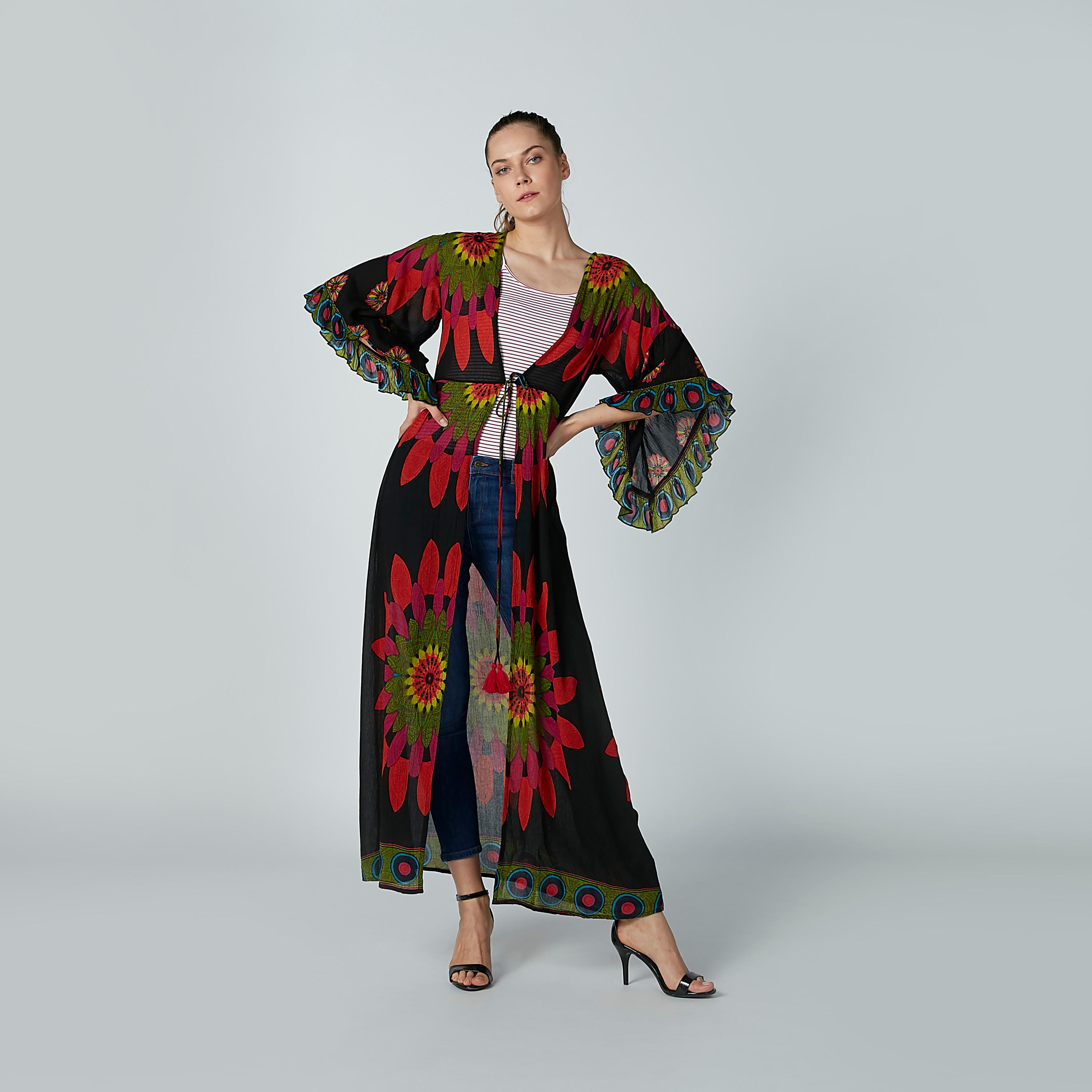 سترة بأكمام واسعة ورباط وطبعات زهرية-women-winterwear-cardigansandjumpers-cardigans-image-2