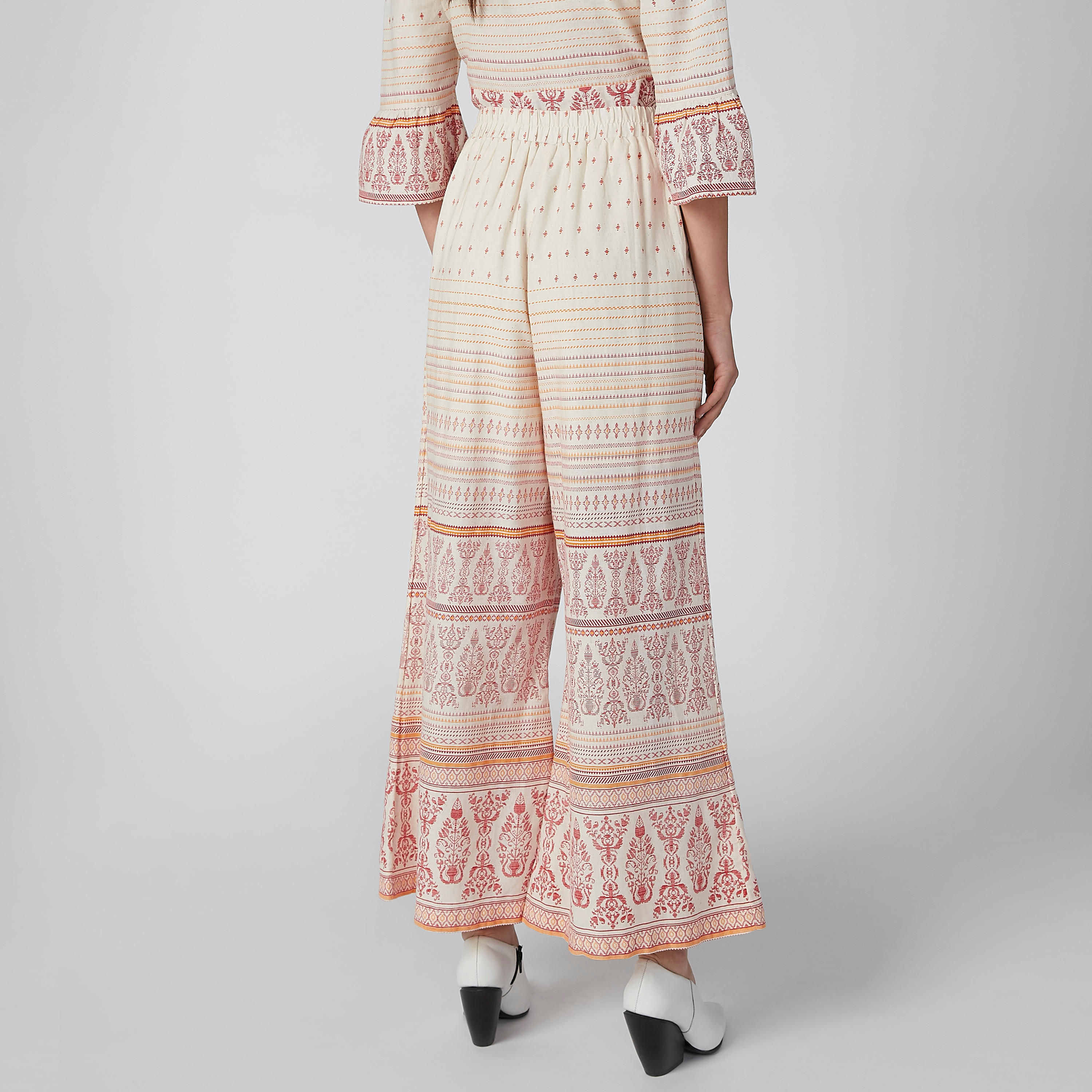 بنطال بالازو بخصر مطاطي وطبعات-women-clothing-bottoms-trousers-image-2