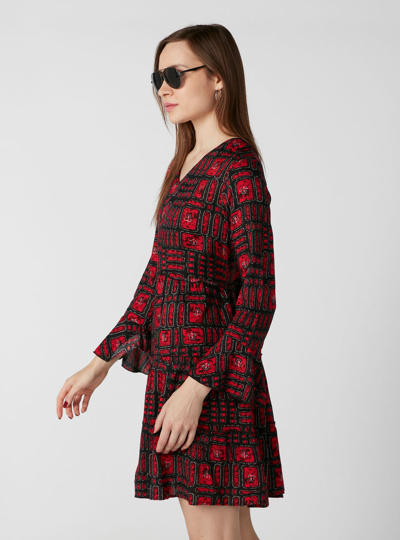 فستان بياقة V وأكمام عريضة وطبعات-women-clothing-dresses-image-1