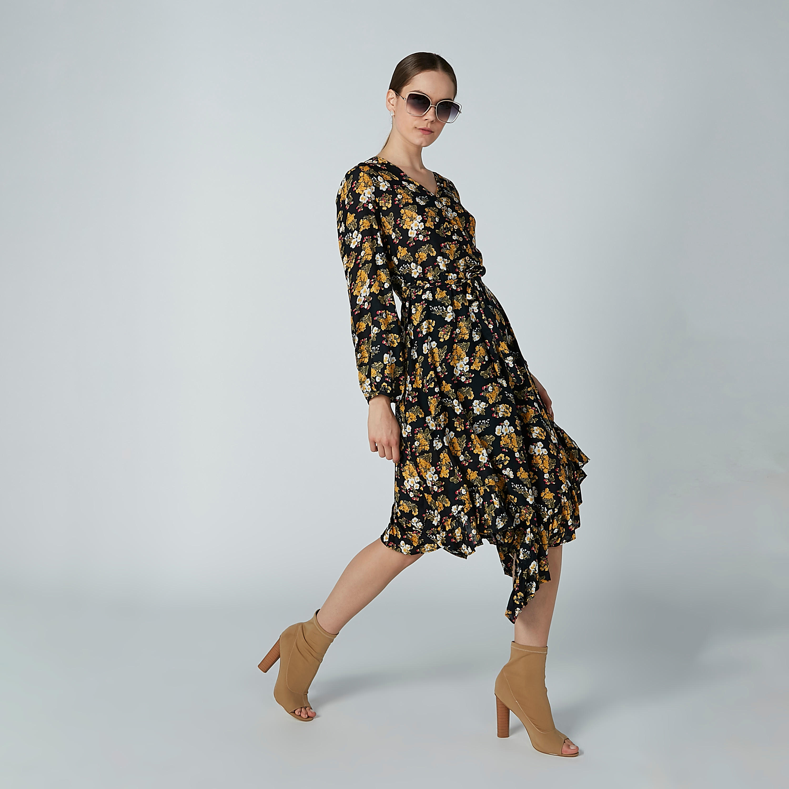 فستان متوسط الطول بأكمام طويلة وحواف غير مستوية وطبعات زهرية-women-clothing-dresses-image-3