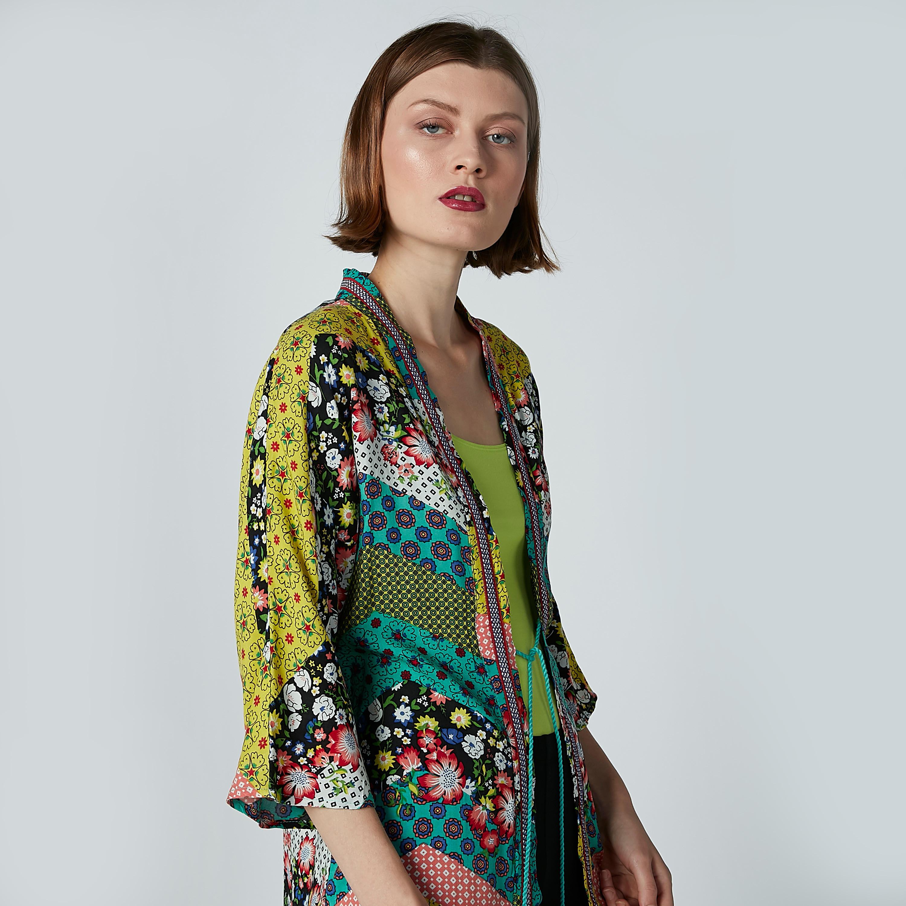 سترة بأكمام 3/4 وأربطة وطبعات-women-winterwear-cardigansandjumpers-cardigans-image-2