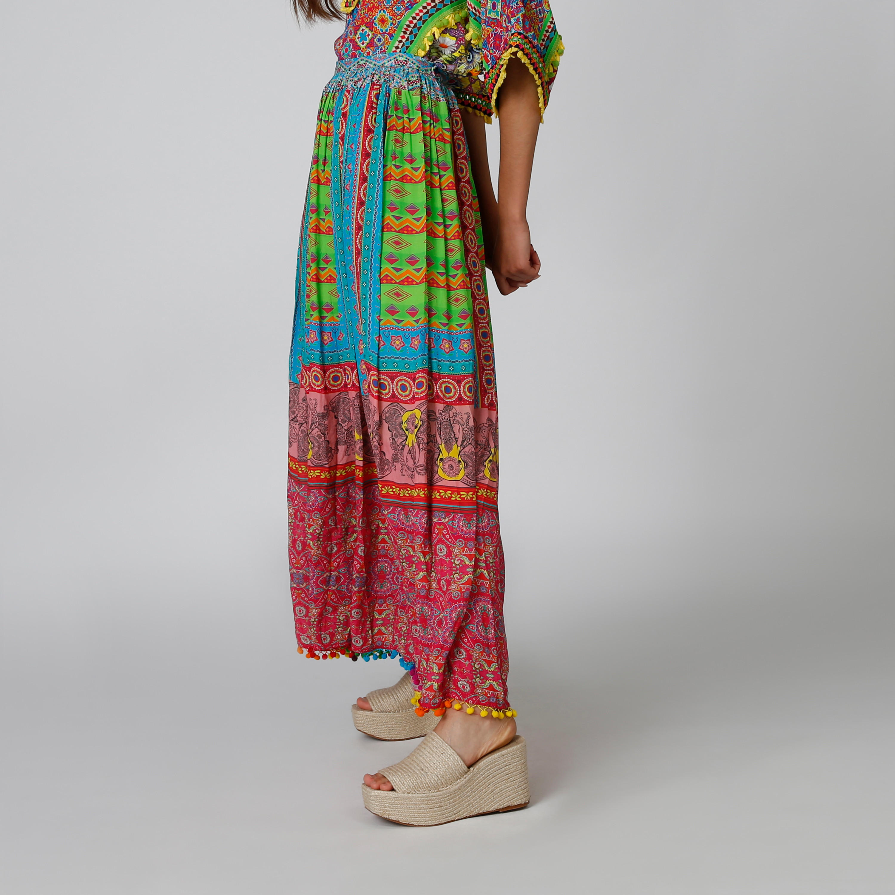 تنورة ماكسي إيه لاين بخصر مطّاطي وطبعات-women-clothing-bottoms-skirts-image-4