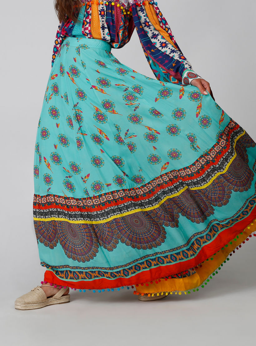 تنورة ماكسي إيه لاين بتفاصيل بوم بوم وطبعات-women-clothing-bottoms-skirts-image-5