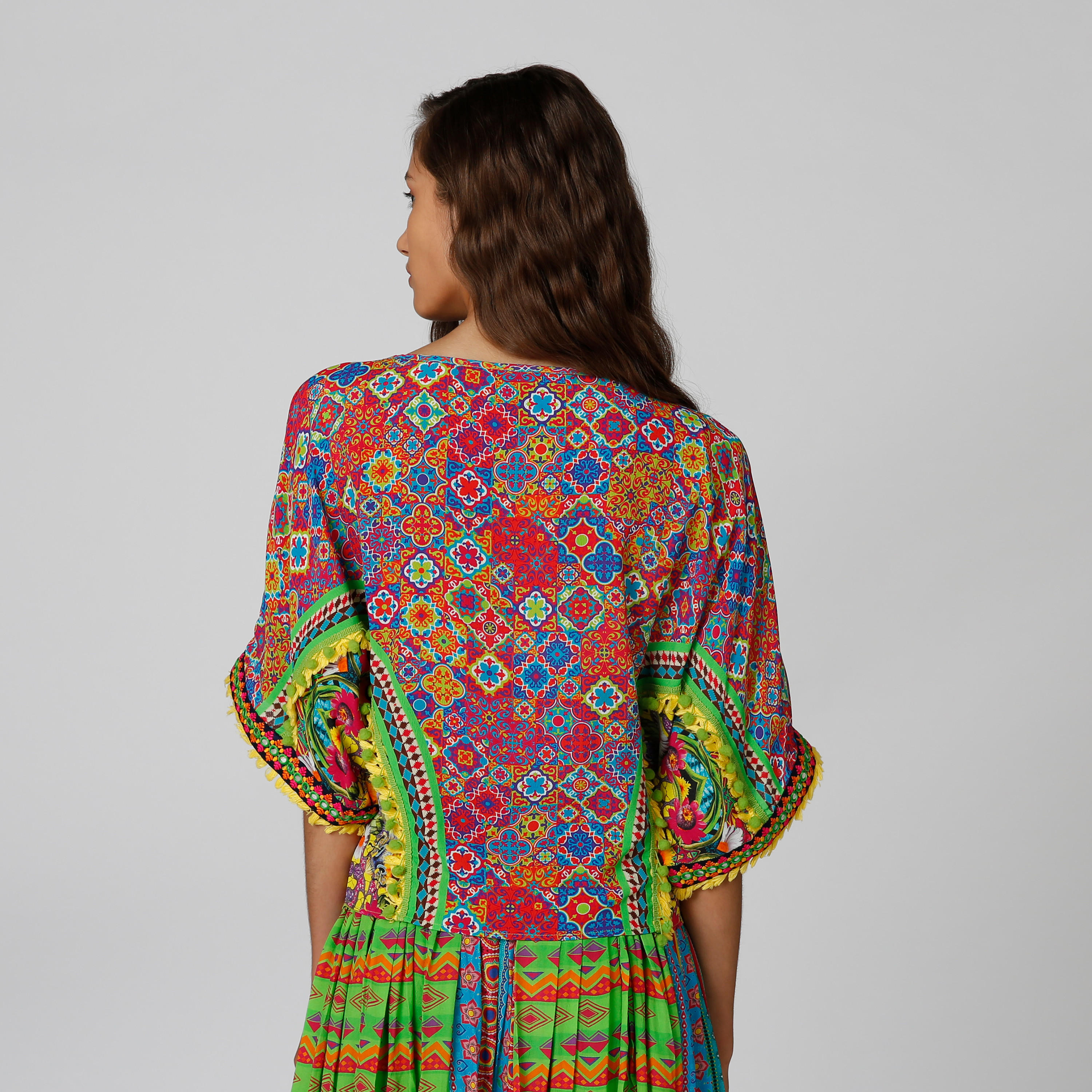 بلوزة بياقة قارب وأكمام 3/4 وطبعات-women-clothing-shirtsandblouses-blouses-image-2