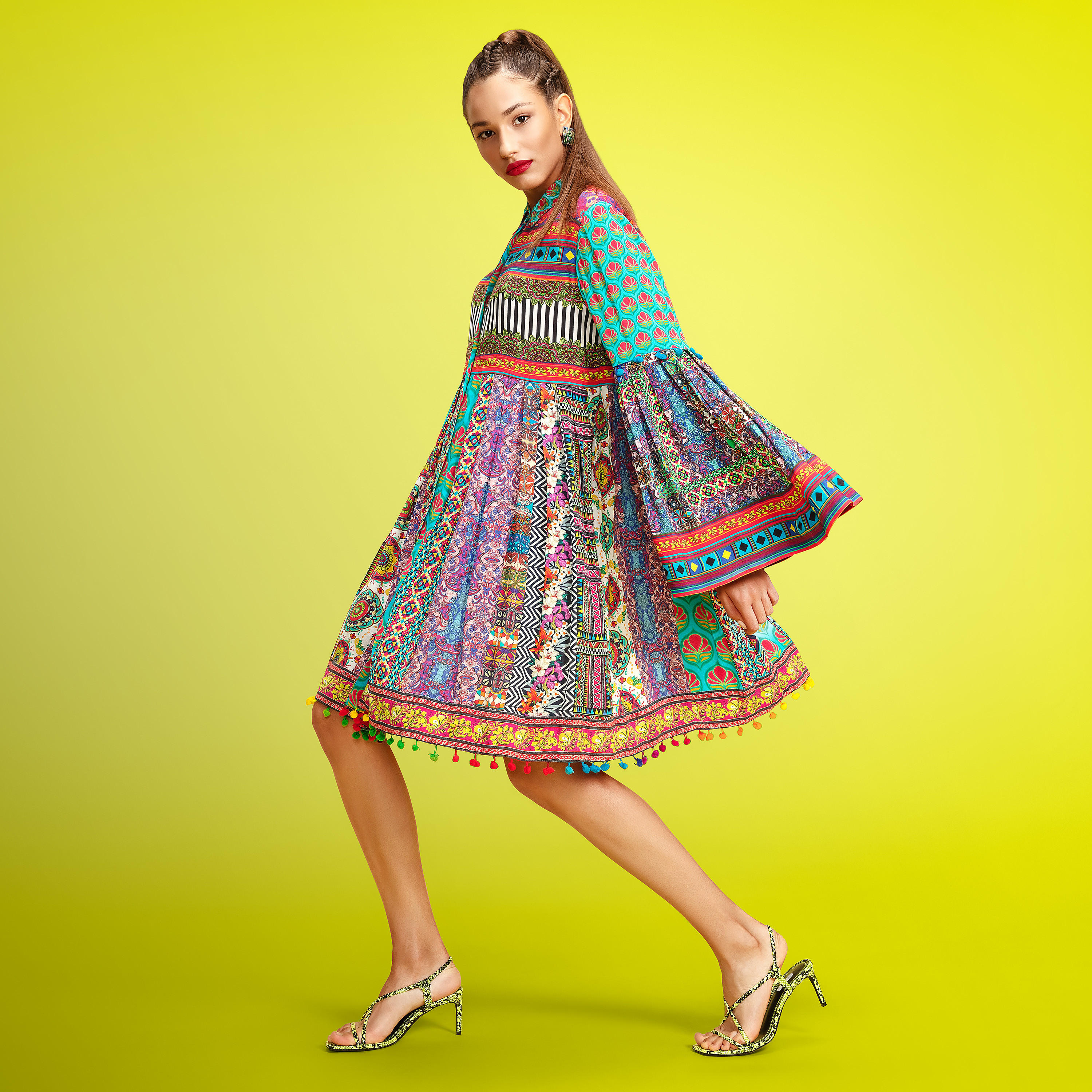 فستان قميص ميدي بياقة عاديّة وأكمام واسعة وطبعات-women-clothing-dresses-image-1