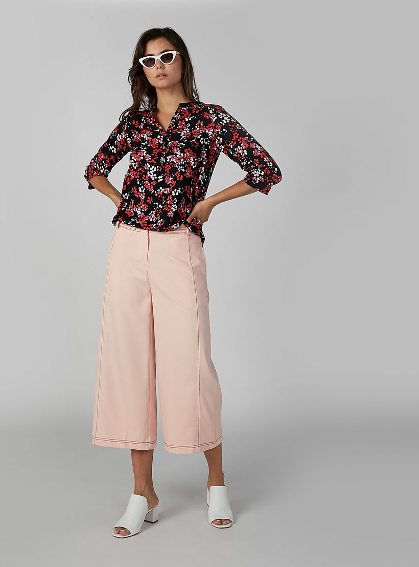 بلوزة مستدام بياقة ماندارين وأكمام 3/4 وطبعات زهرية-women-clothing-shirtsandblouses-blouses-image-1