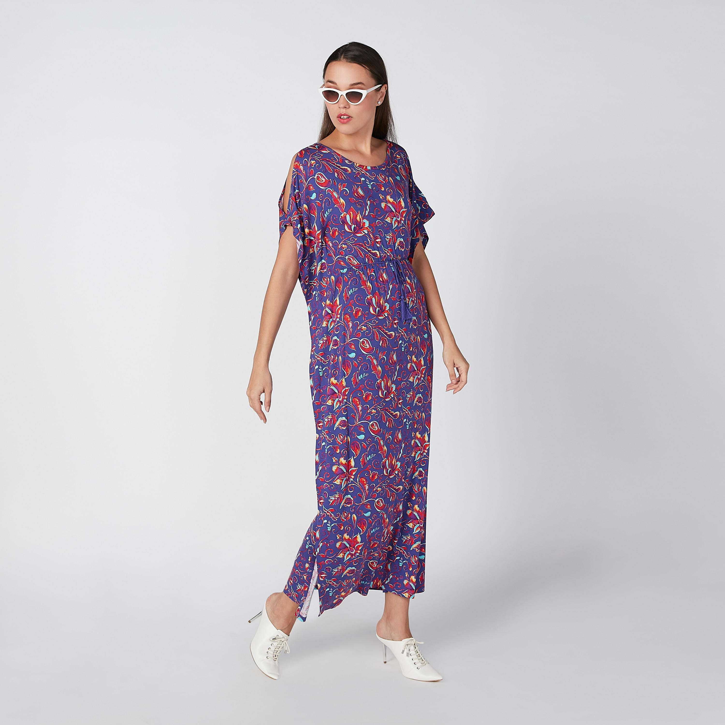 فستان قفطان مستدام طويل مكشوف الأكتاف بياقة مستديرة وطبعات-women-clothing-dresses-image-1