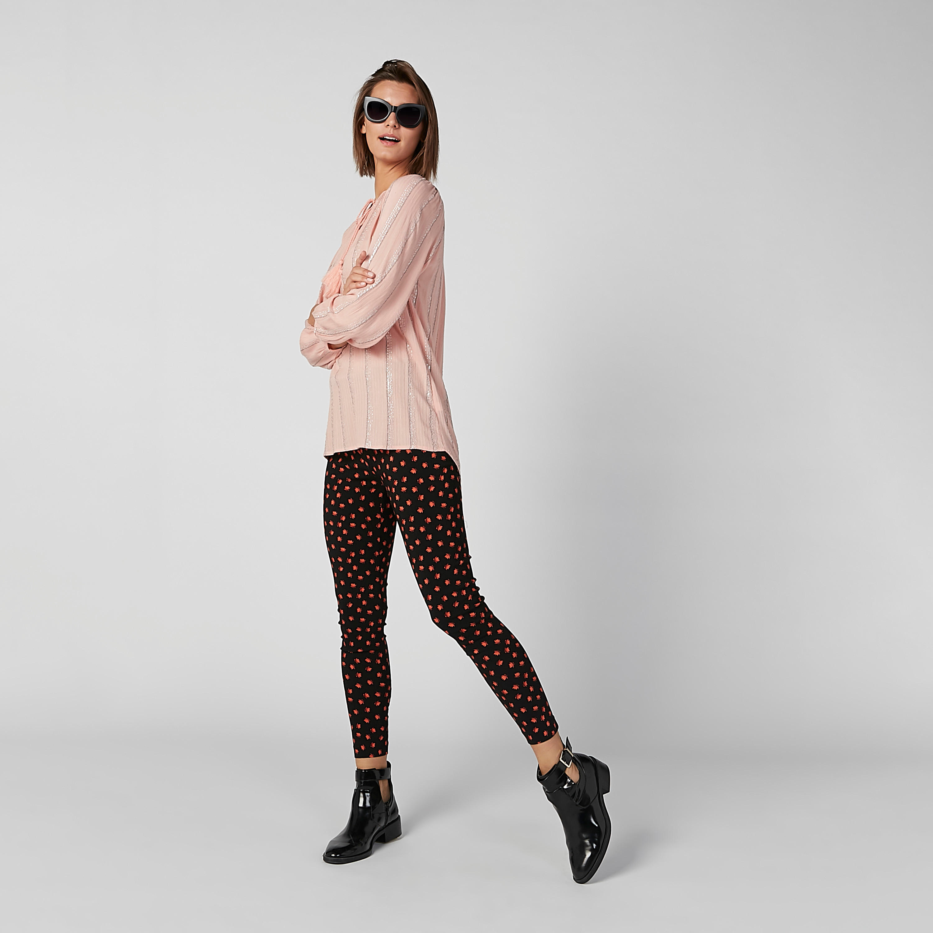 بلوزة بارزة الملمس بأكمام طويلة وأربطة-women-clothing-shirtsandblouses-blouses-image-4