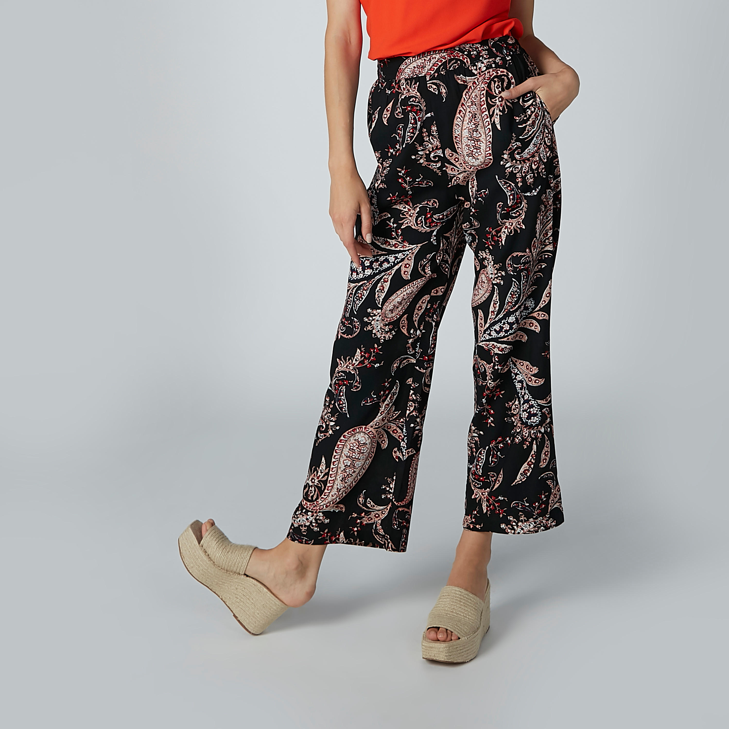 بنطال بالازو بخصر متوسط الارتفاع وجيوب وطبعات-women-clothing-bottoms-trousers-image-5