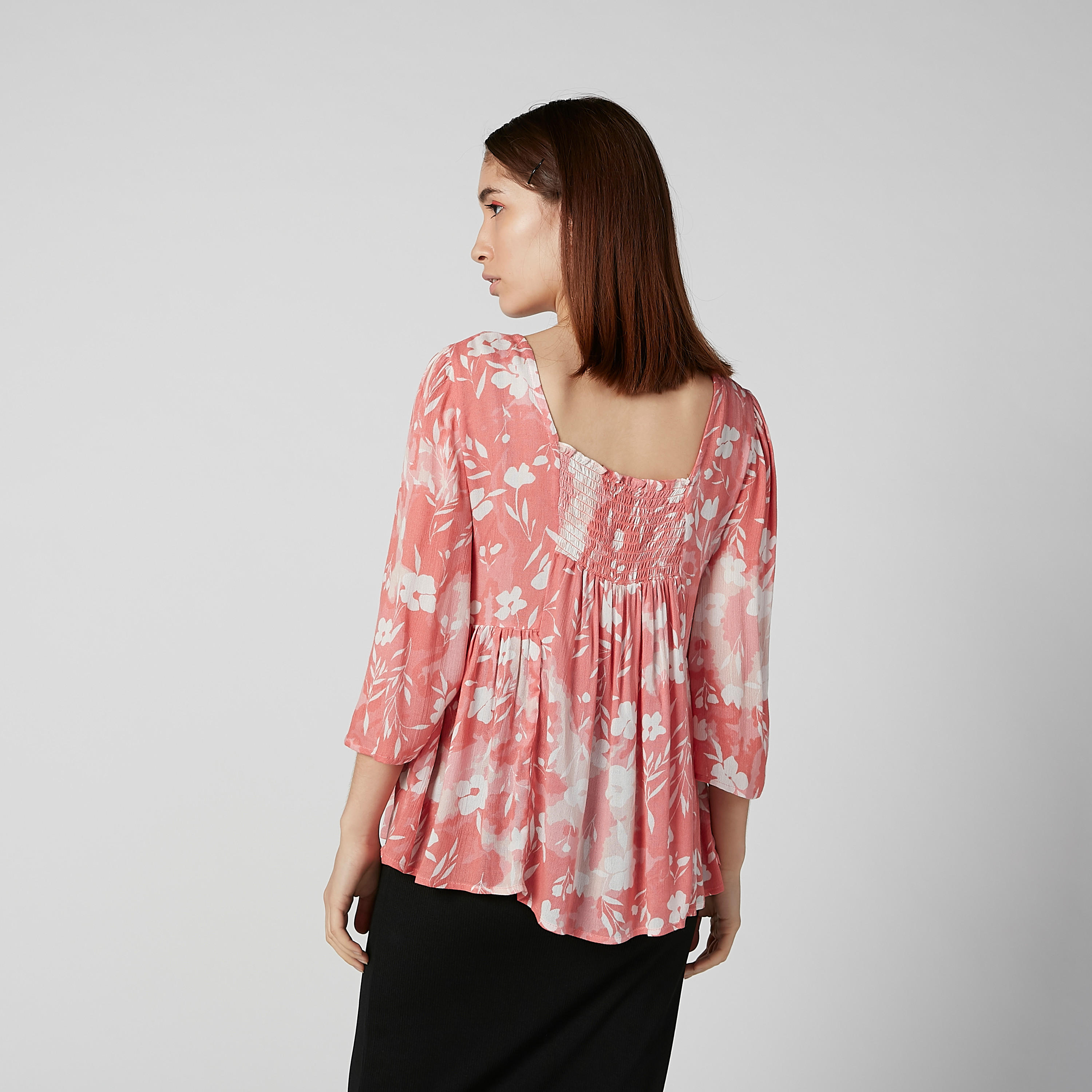 بلوزة بأكمام طويلة وتزيينات وطبعات زهرية-women-clothing-shirtsandblouses-blouses-image-4