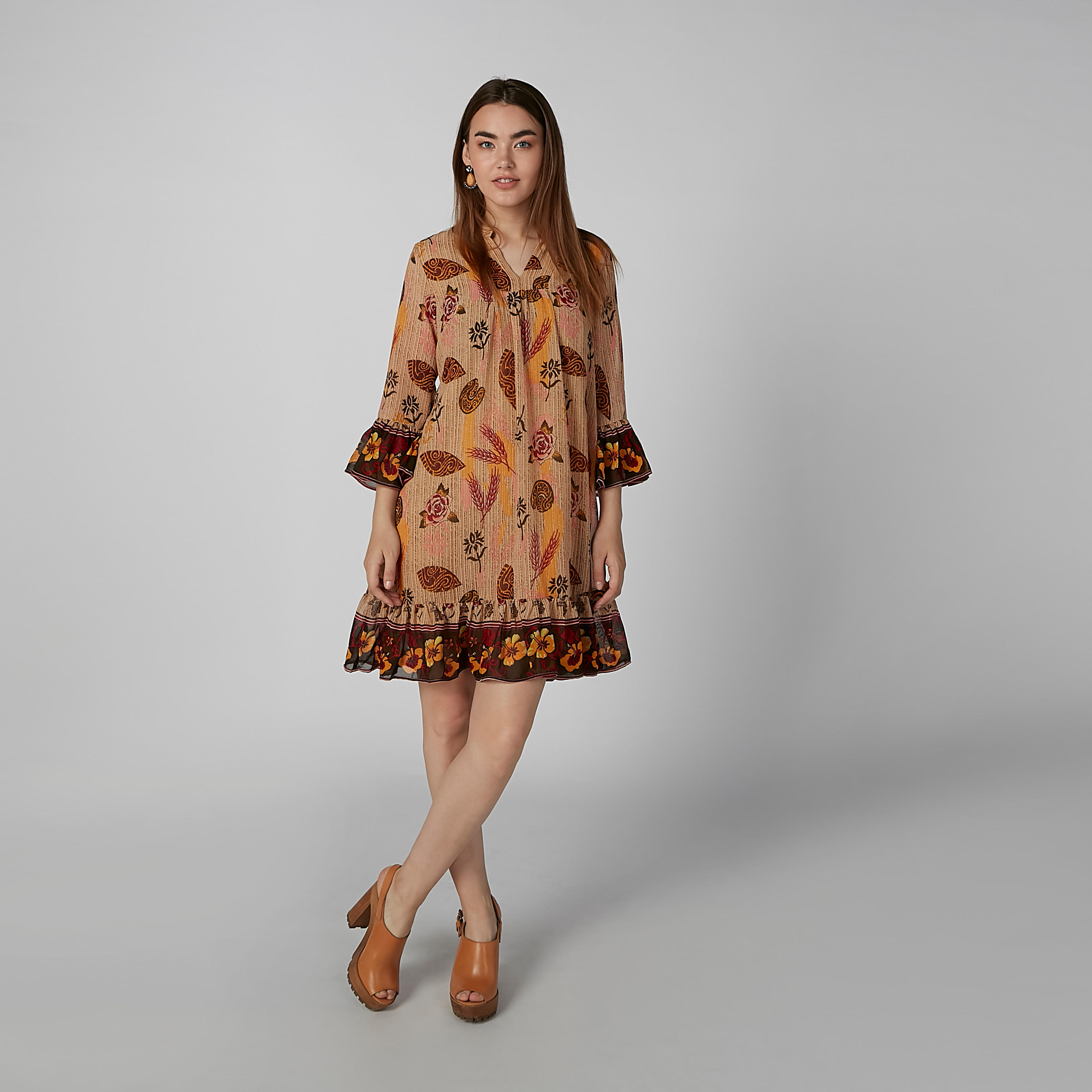 فستان متوسط الطول بأكمام 3/4 وياقة V وطبعات-women-clothing-dresses-image-2