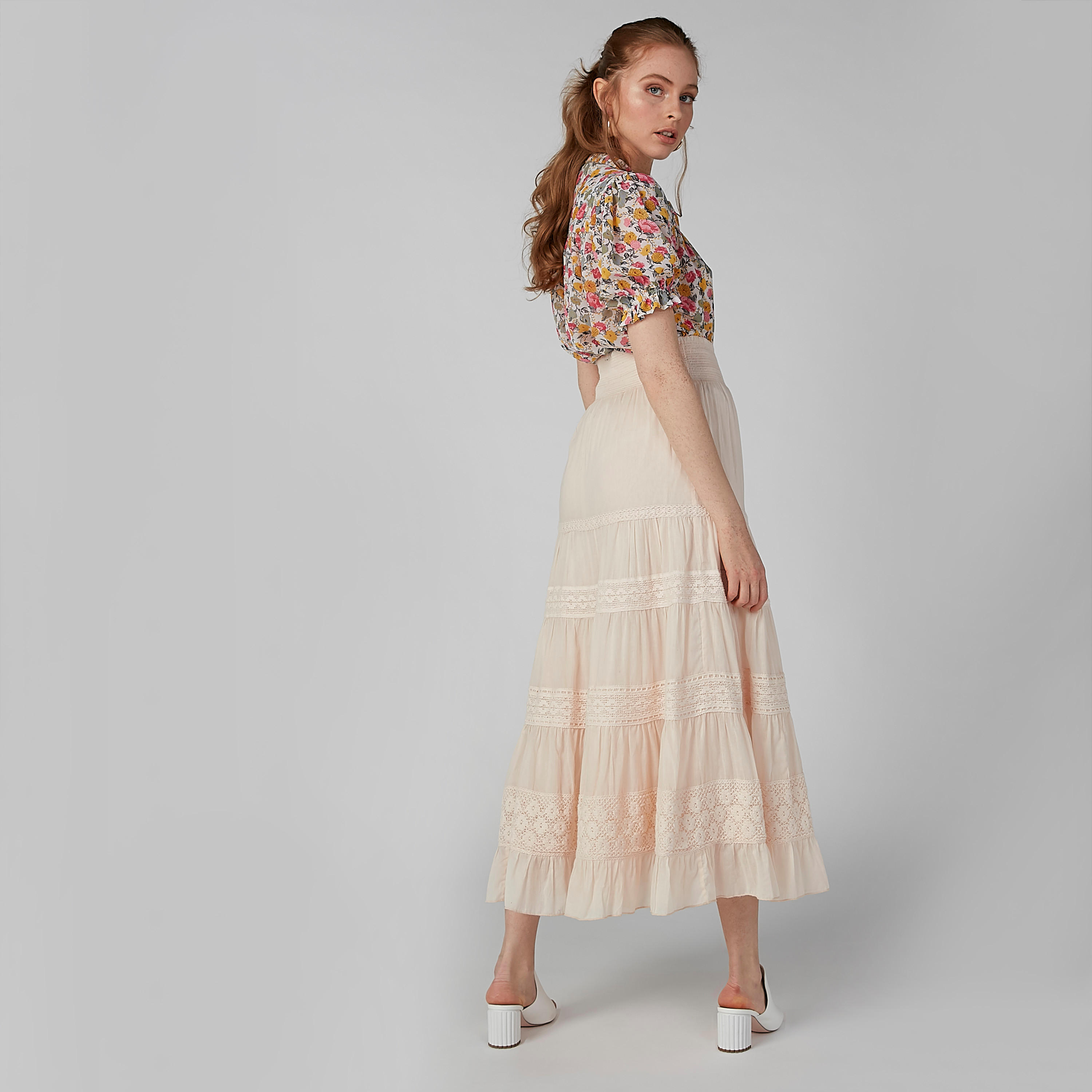 قميص بياقة ماندارين وأكمام قصيرة وطبعات زهرية-women-clothing-shirtsandblouses-shirts-image-4