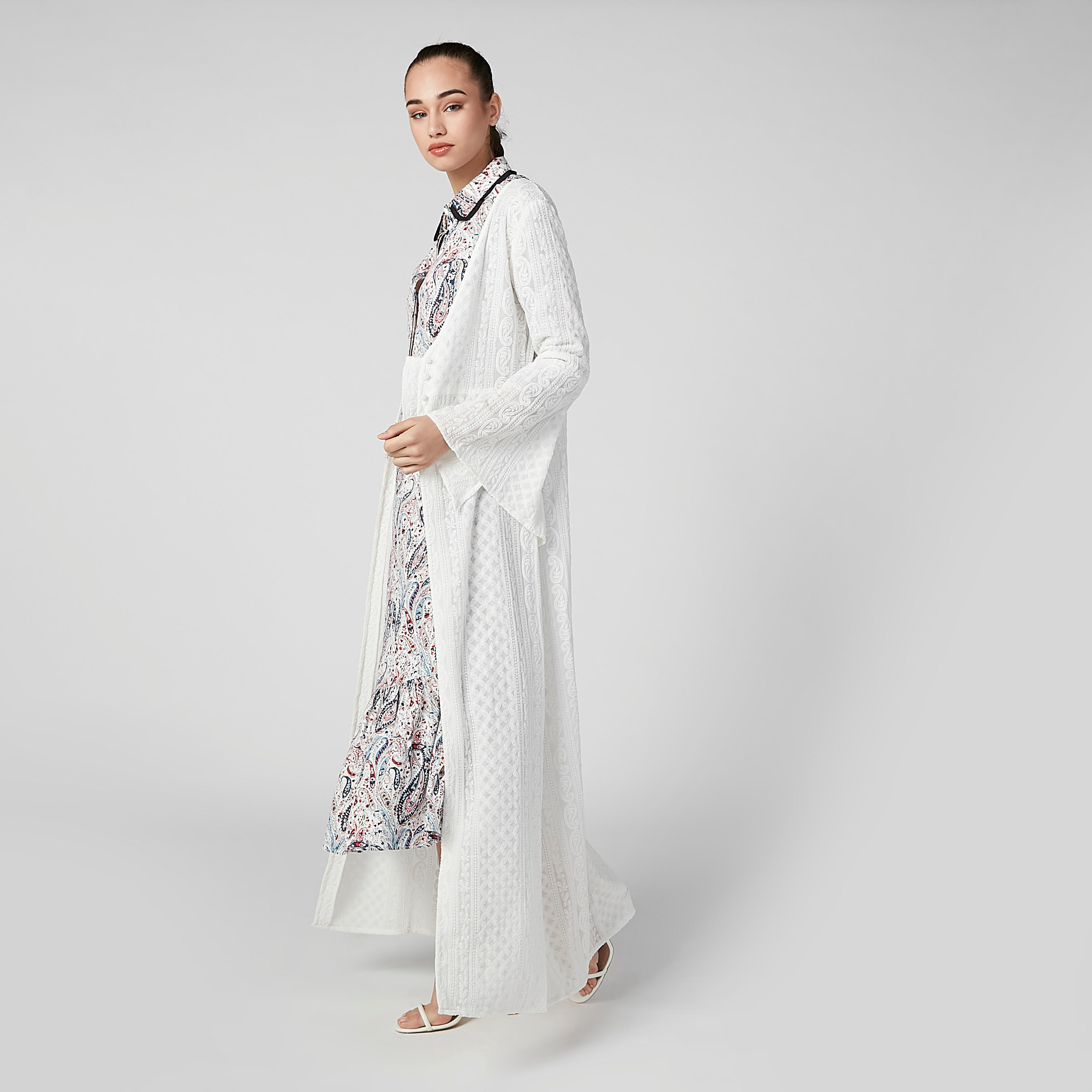 كارديجان طويل بارز الملمس بأكمام عريضة-women-winterwear-cardigansandjumpers-cardigans-image-6