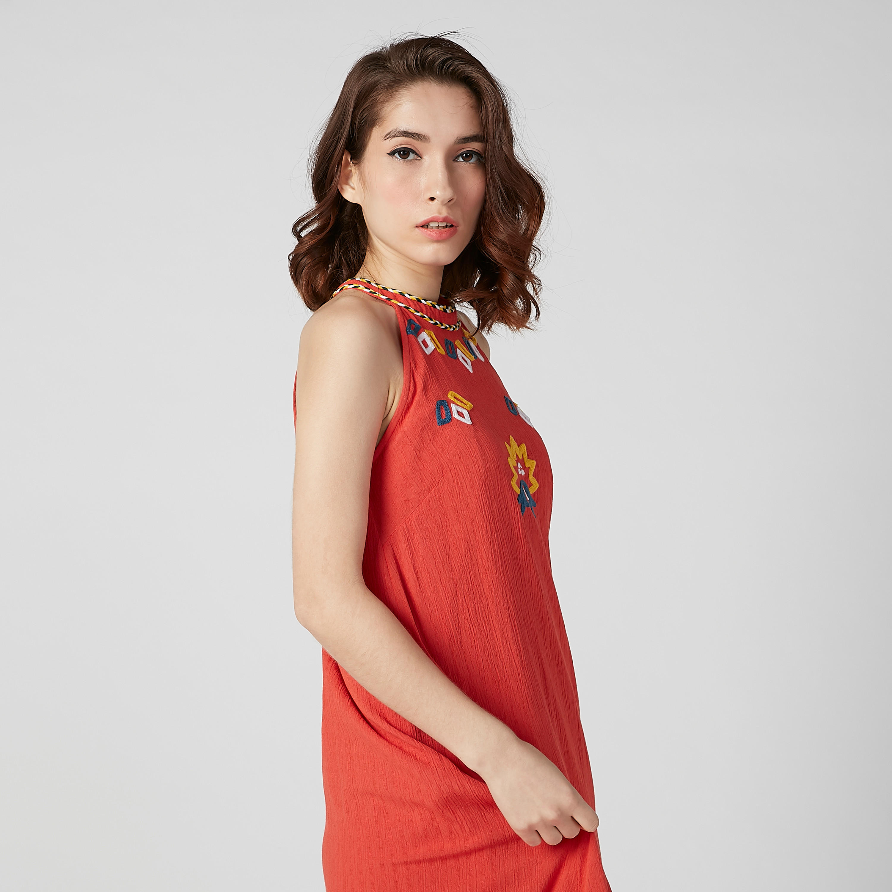 فستان مستدام طويل مطرّز إيه لاين دون أكمام -women-clothing-dresses-image-6
