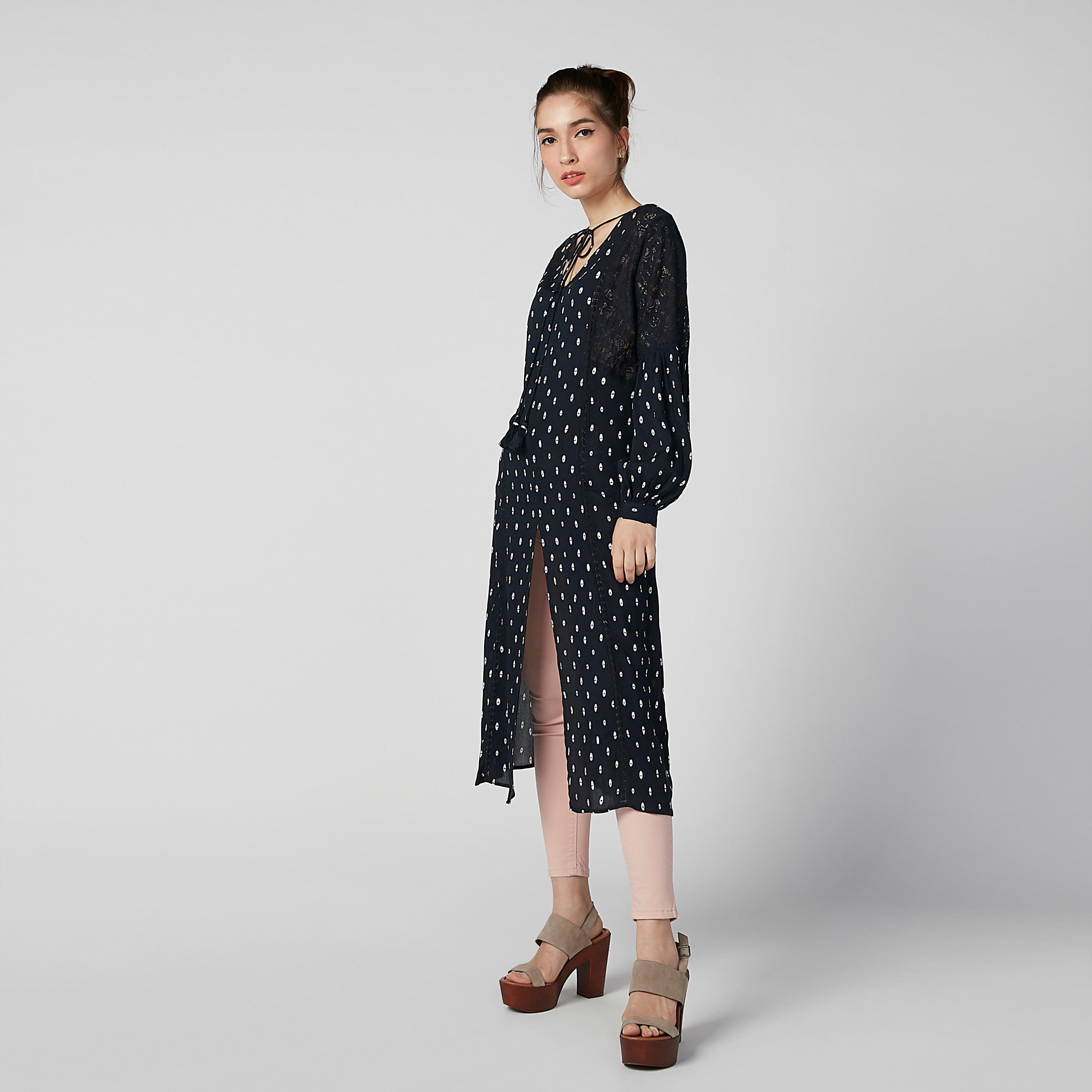تونيك مستدام بأكمام بيشوب وأربطة وطبعات -women-clothing-shirtsandblouses-blouses-image-2