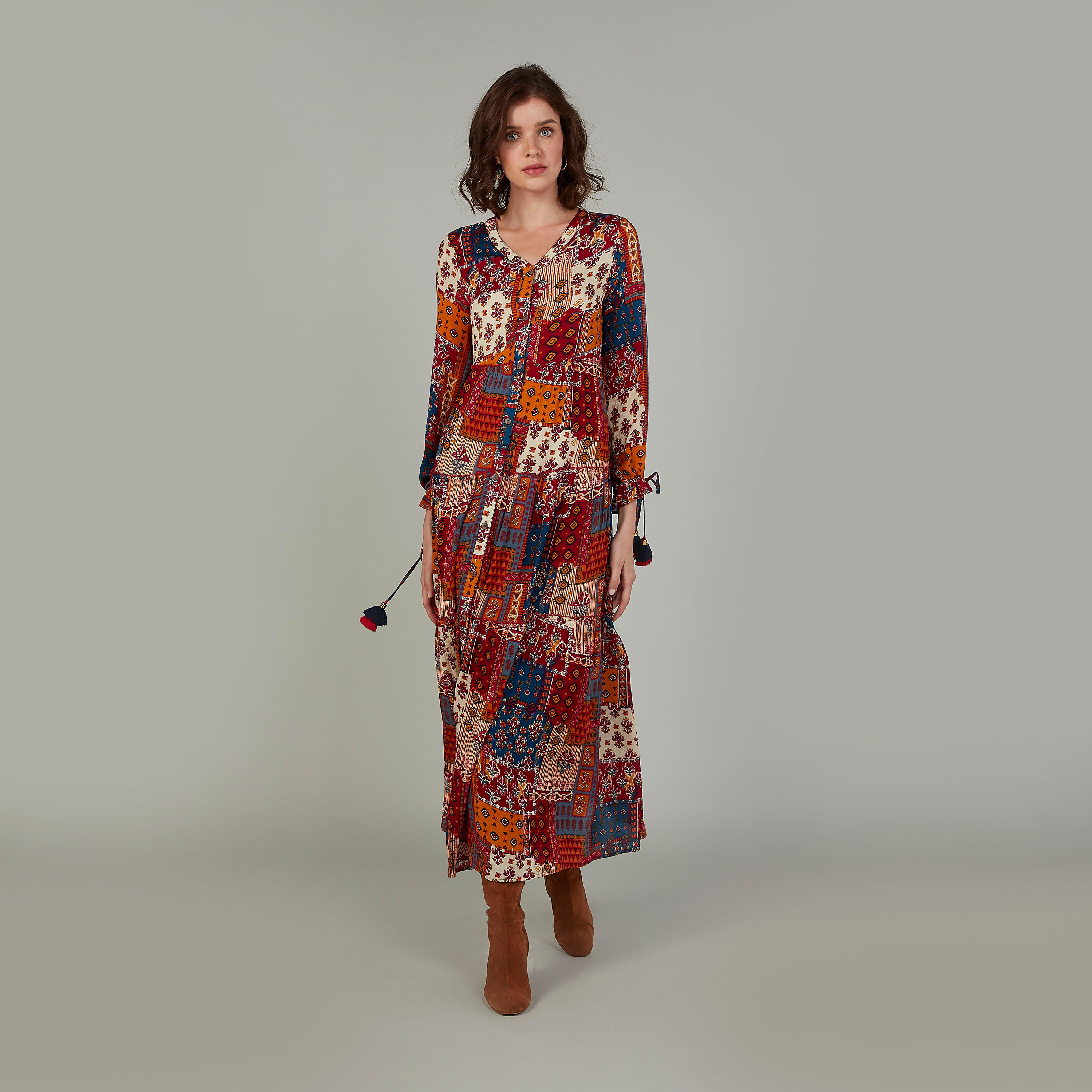 فستان مستدام إيه لاين طويل بياقة V وأكمام طويلة بطبعات -women-clothing-dresses-image-2