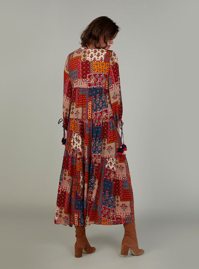 فستان مستدام إيه لاين طويل بياقة V وأكمام طويلة بطبعات -women-clothing-dresses-image-4