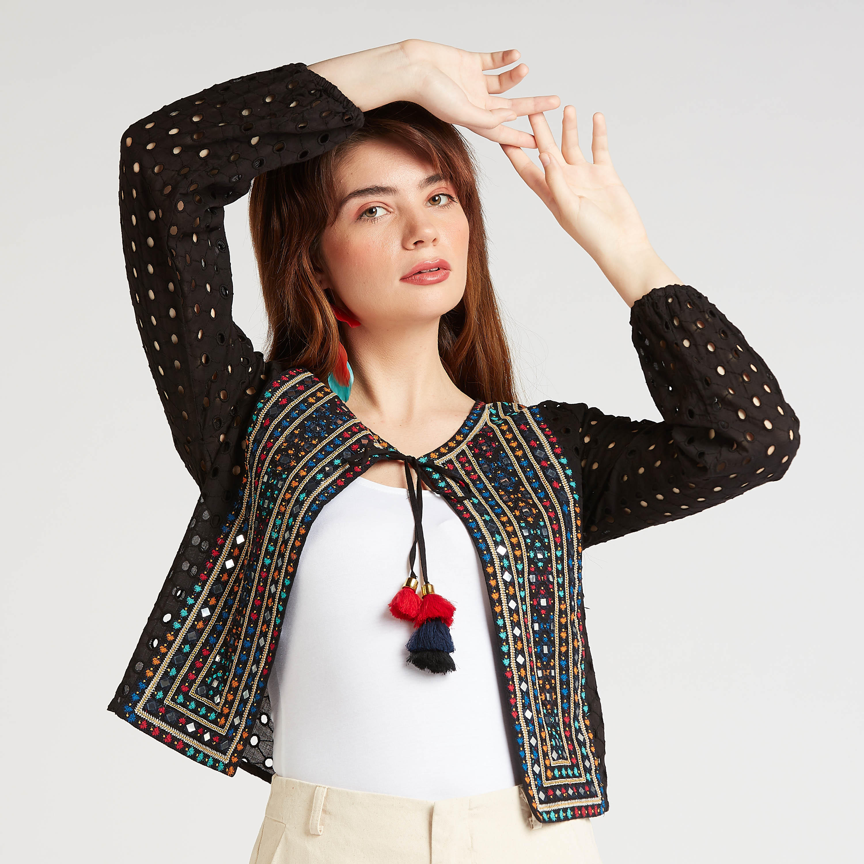 جاكيت مطرّز سليم بأكمام طويلة وأربطة-women-winterwear-coatsandjackets-jackets-image-1