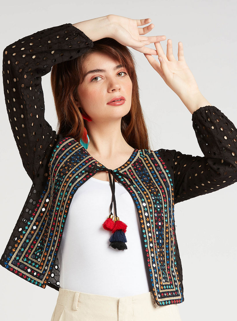 جاكيت مطرّز سليم بأكمام طويلة وأربطة-women-winterwear-coatsandjackets-jackets-image-1