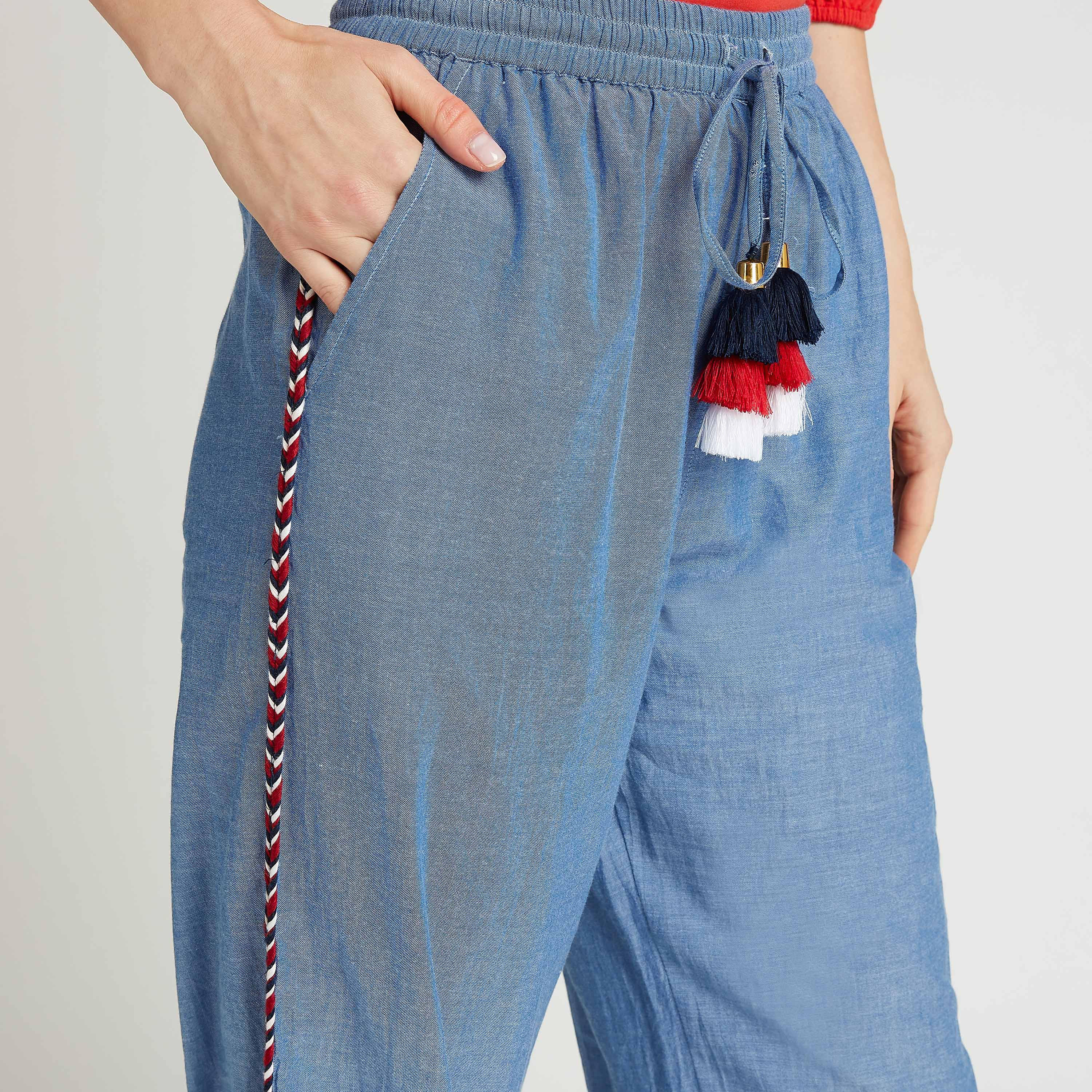 بنطلون بارز الملمس بخصر متوسط الارتفاع وجيوب-women-clothing-bottoms-trousers-image-3