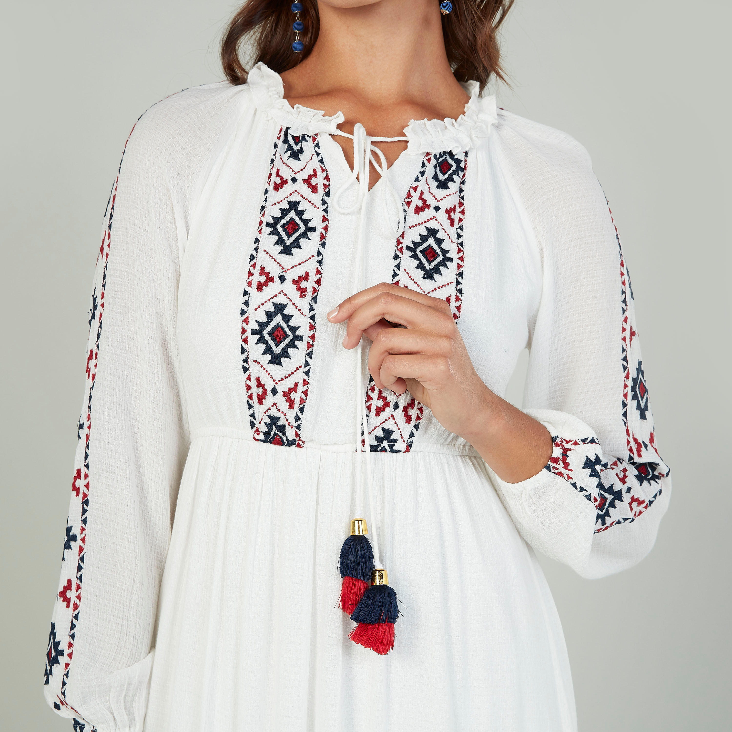 فستان مستدام طويل إيه لاين بأكمام طويلة مطرز -women-clothing-dresses-image-3