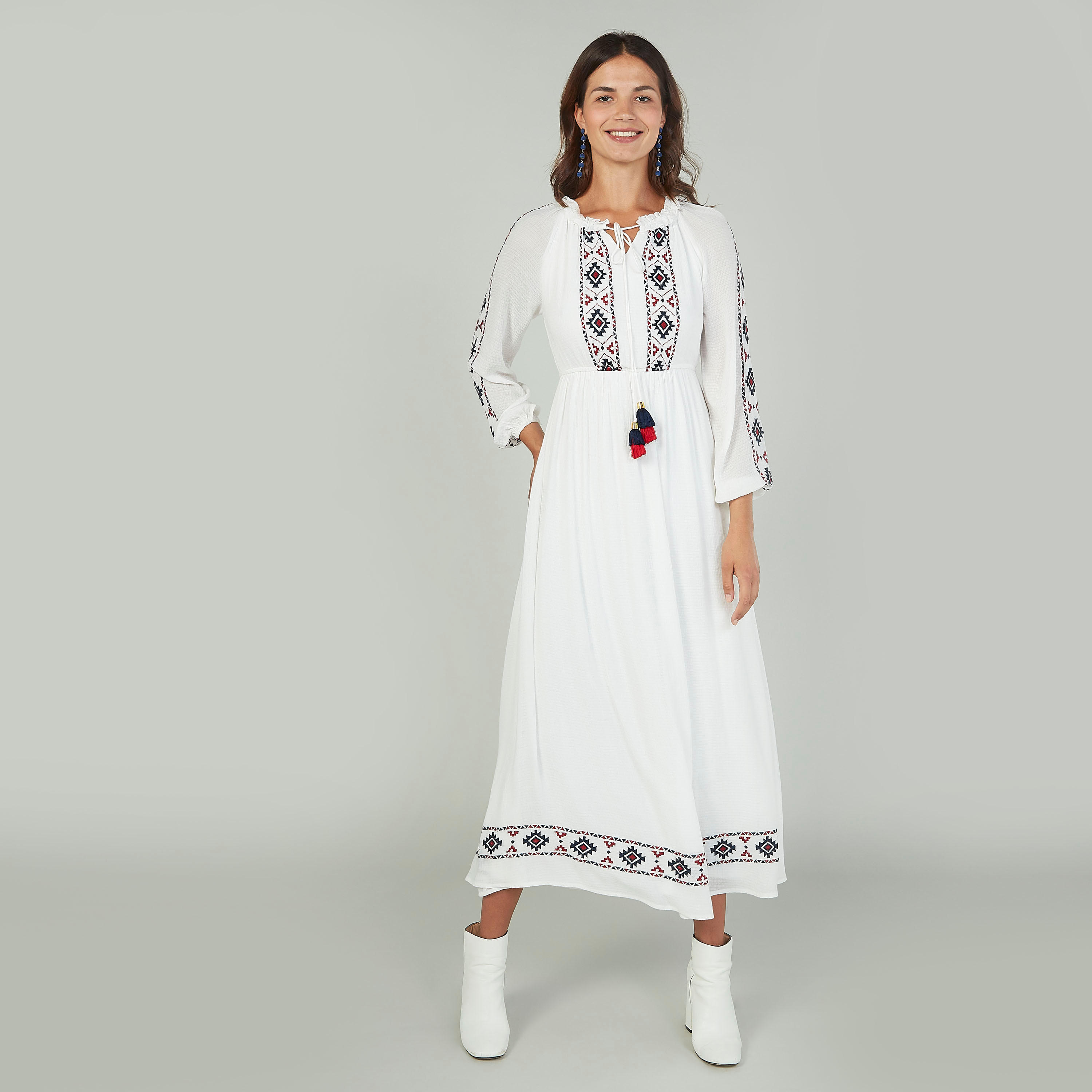 فستان مستدام طويل إيه لاين بأكمام طويلة مطرز -women-clothing-dresses-image-4