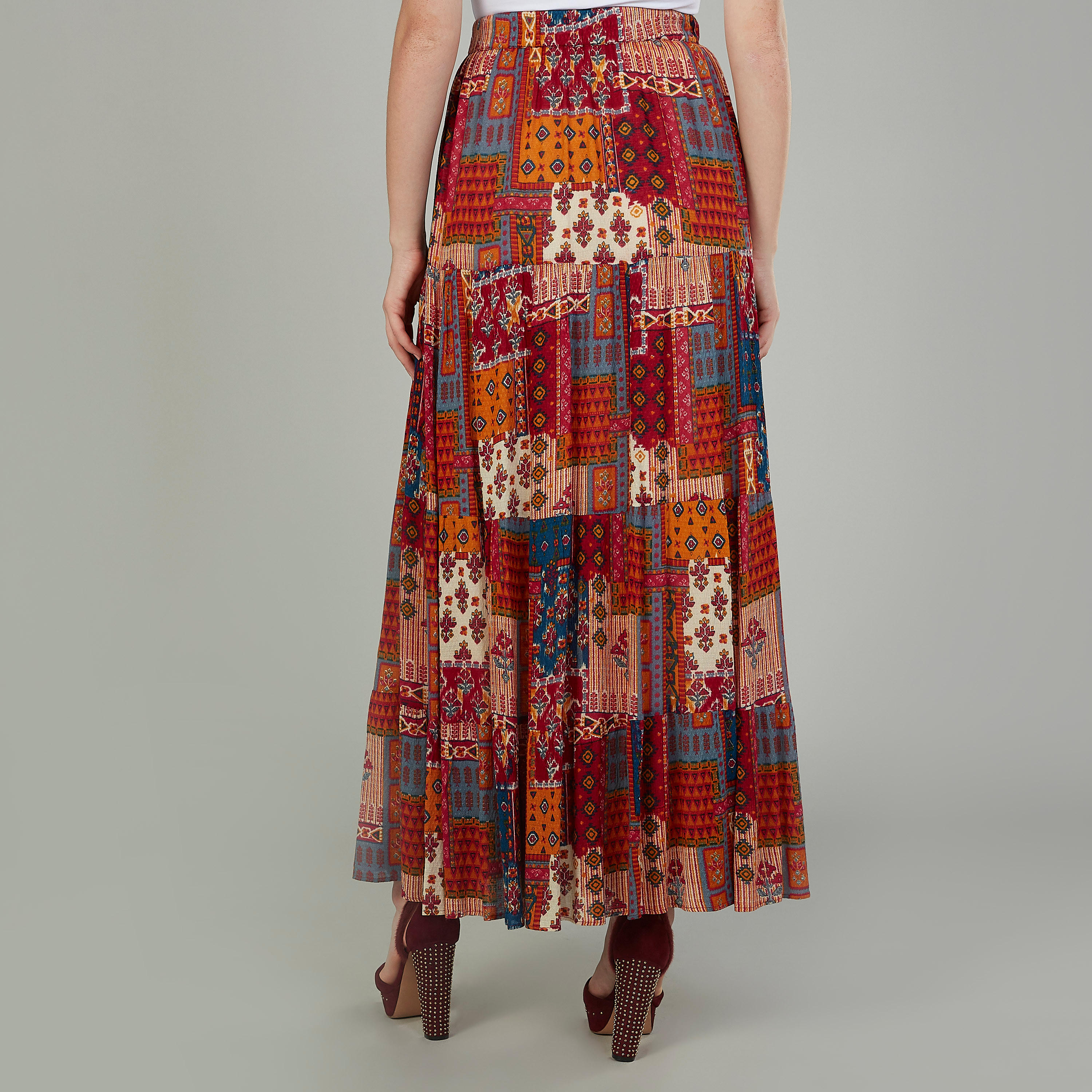 تنورة مستدامة ماكسي إيه لاين بخصر مطّاطي وطبعات-women-clothing-bottoms-skirts-image-4
