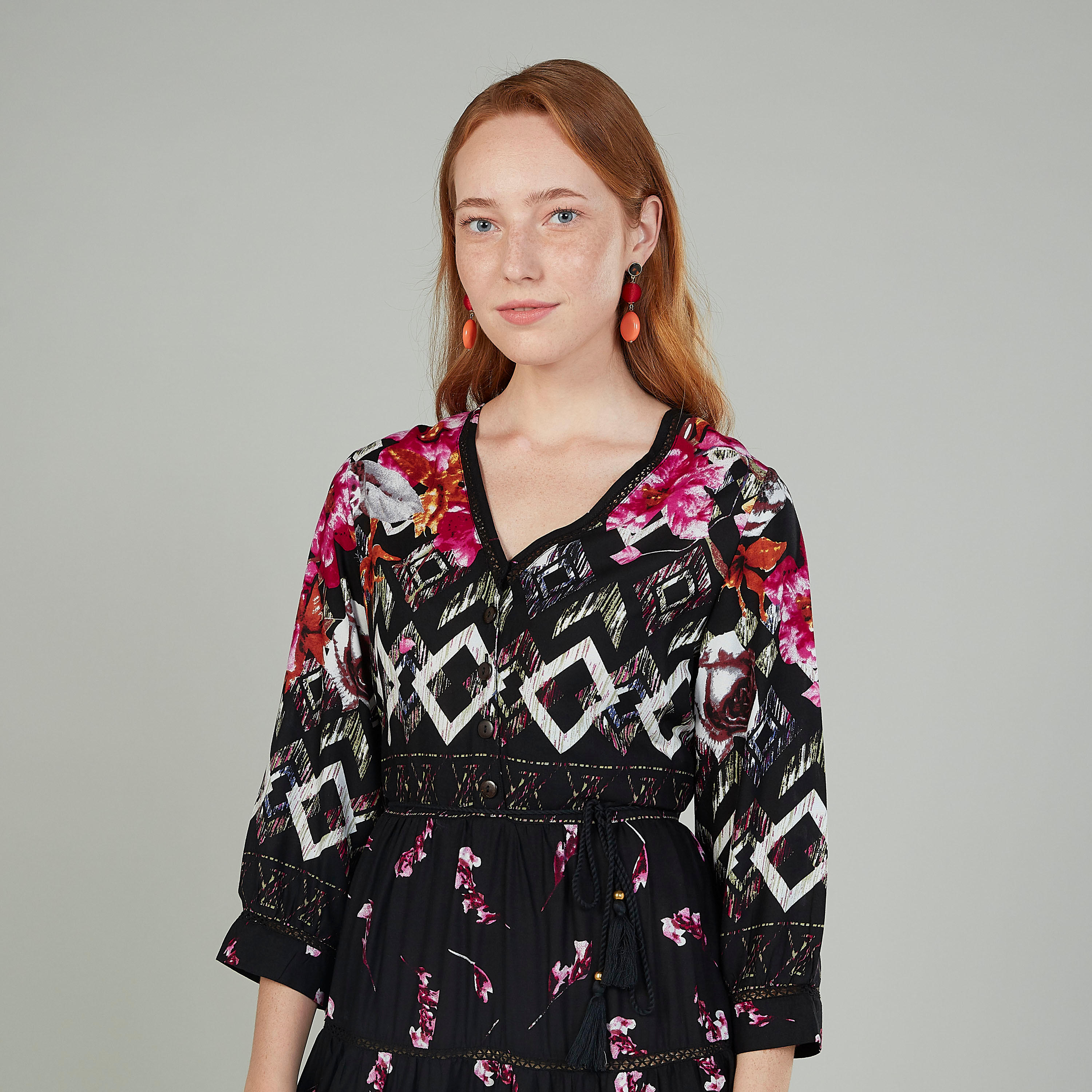 فستان ميدي مستدام بأكمام 3/4 وياقة V وطبعات-women-clothing-dresses-image-3