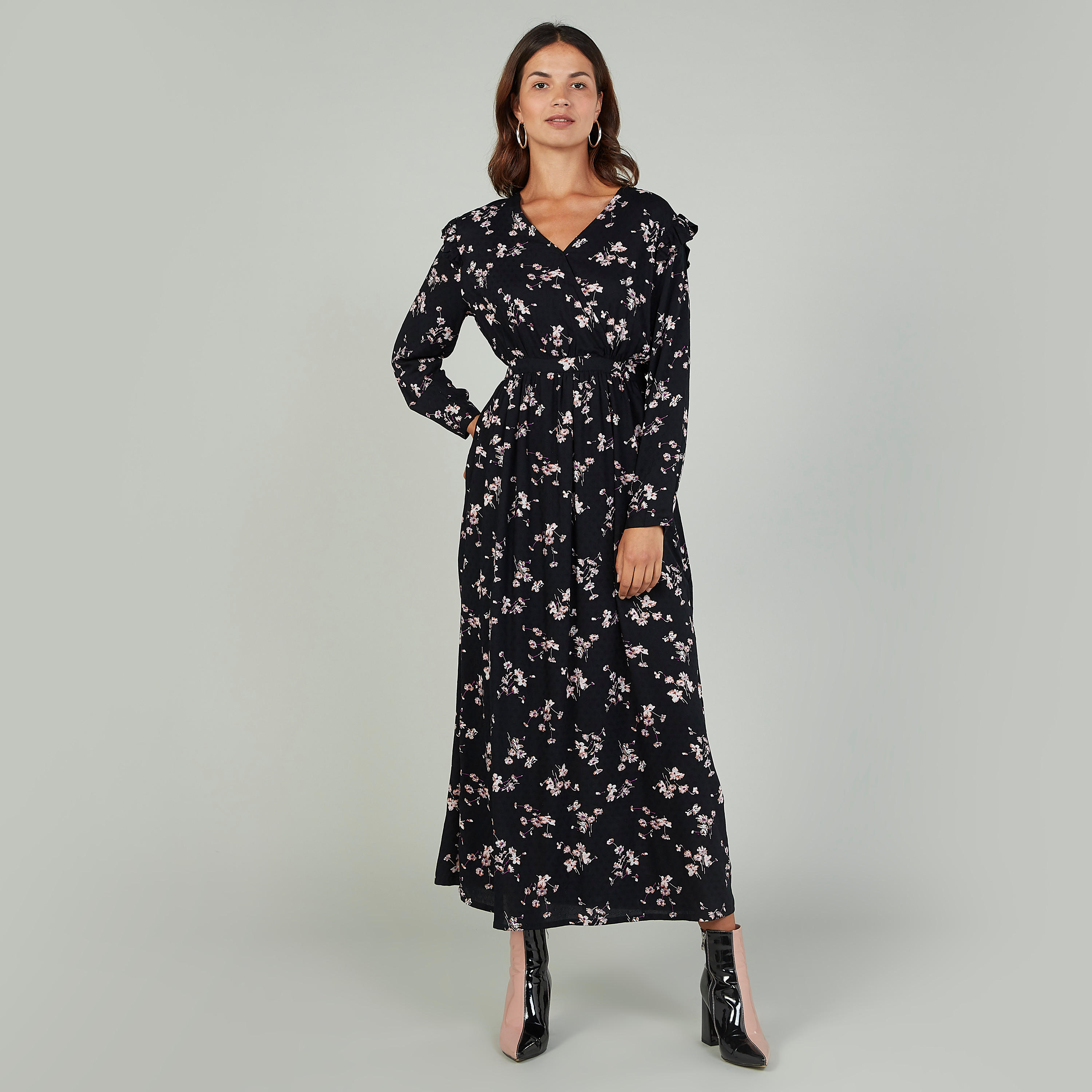 فستان إيه لاين مستدام طويل بياقة V وأكمام طويلة بطبعات زهرية -women-clothing-dresses-image-1