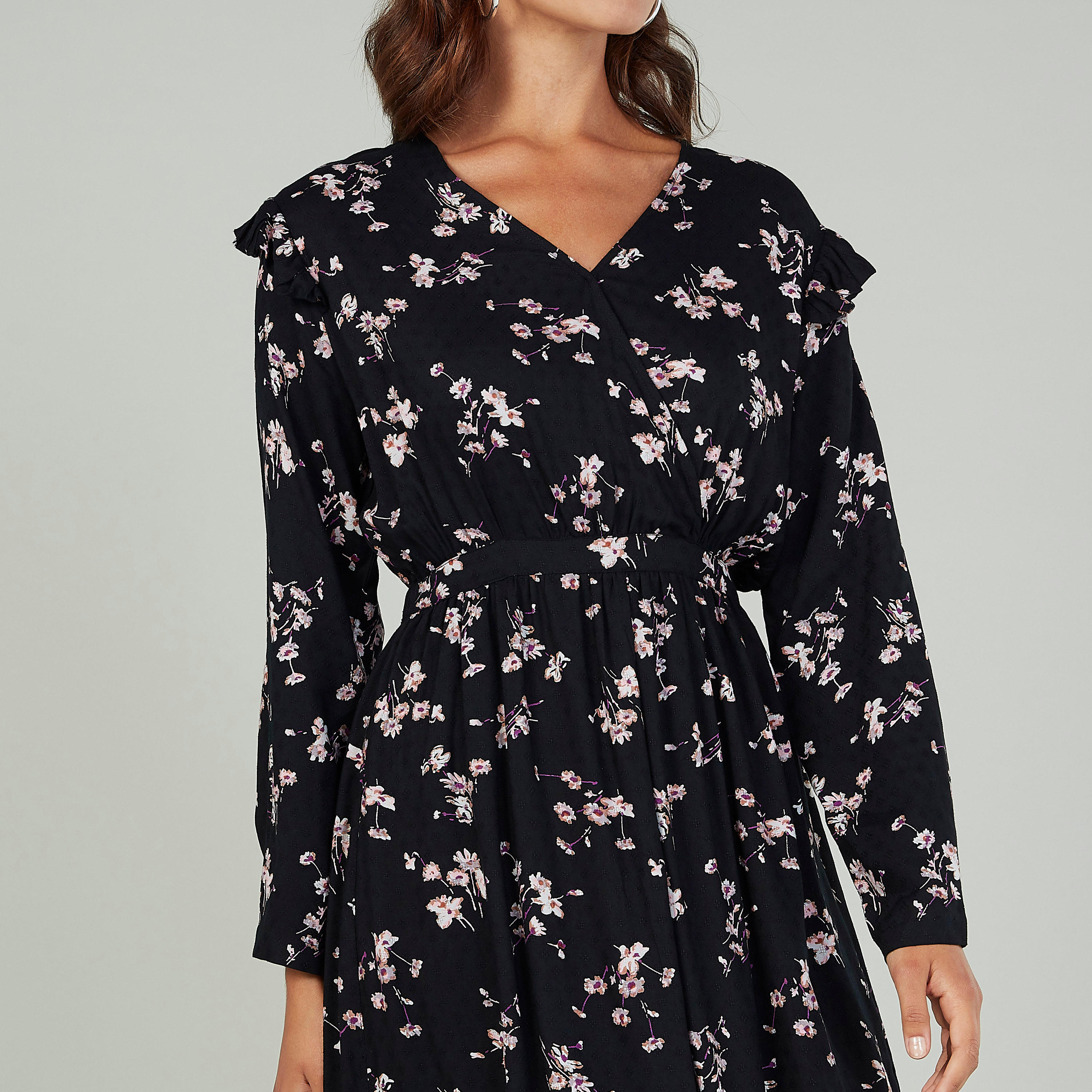 فستان إيه لاين مستدام طويل بياقة V وأكمام طويلة بطبعات زهرية -women-clothing-dresses-image-3
