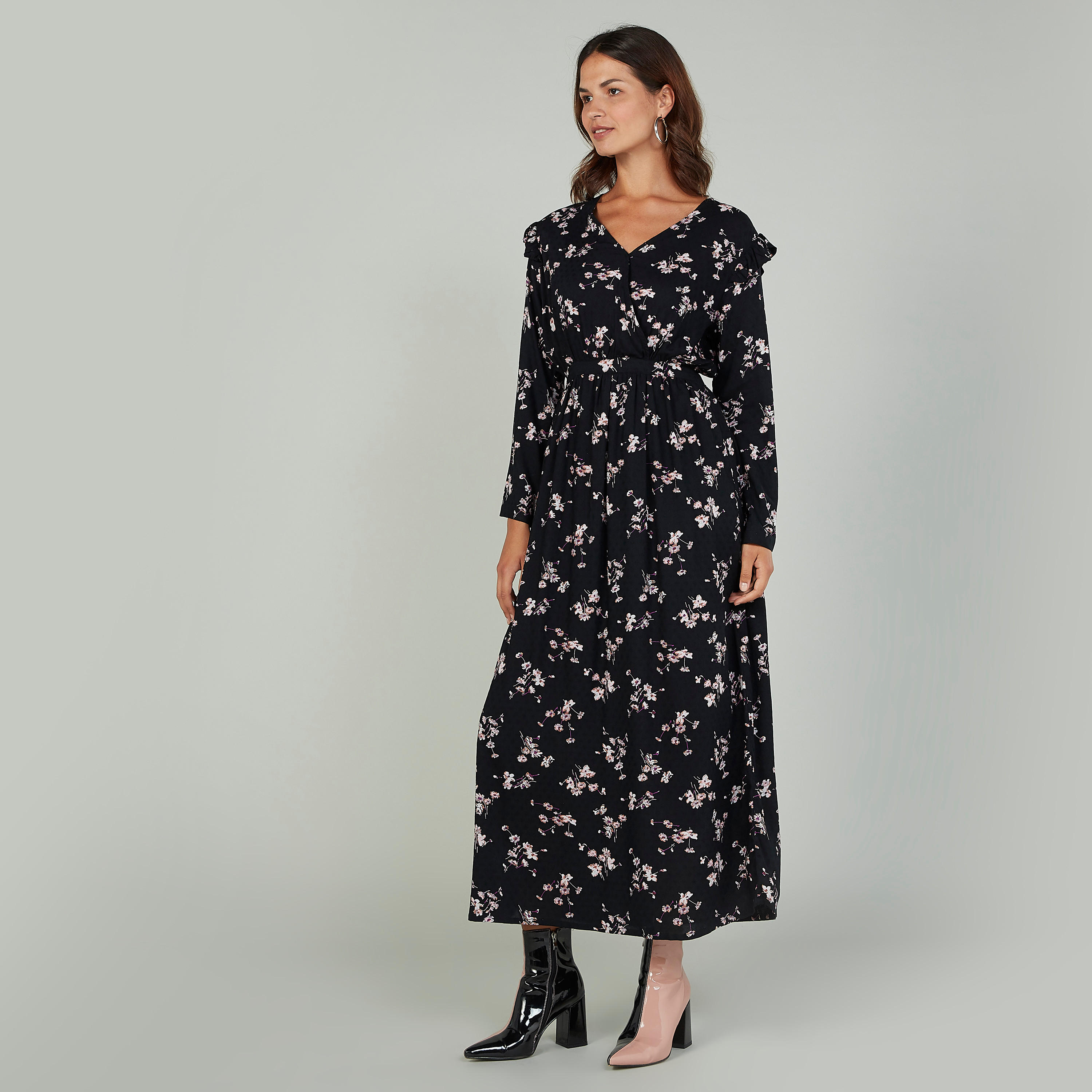 فستان إيه لاين مستدام طويل بياقة V وأكمام طويلة بطبعات زهرية -women-clothing-dresses-image-5