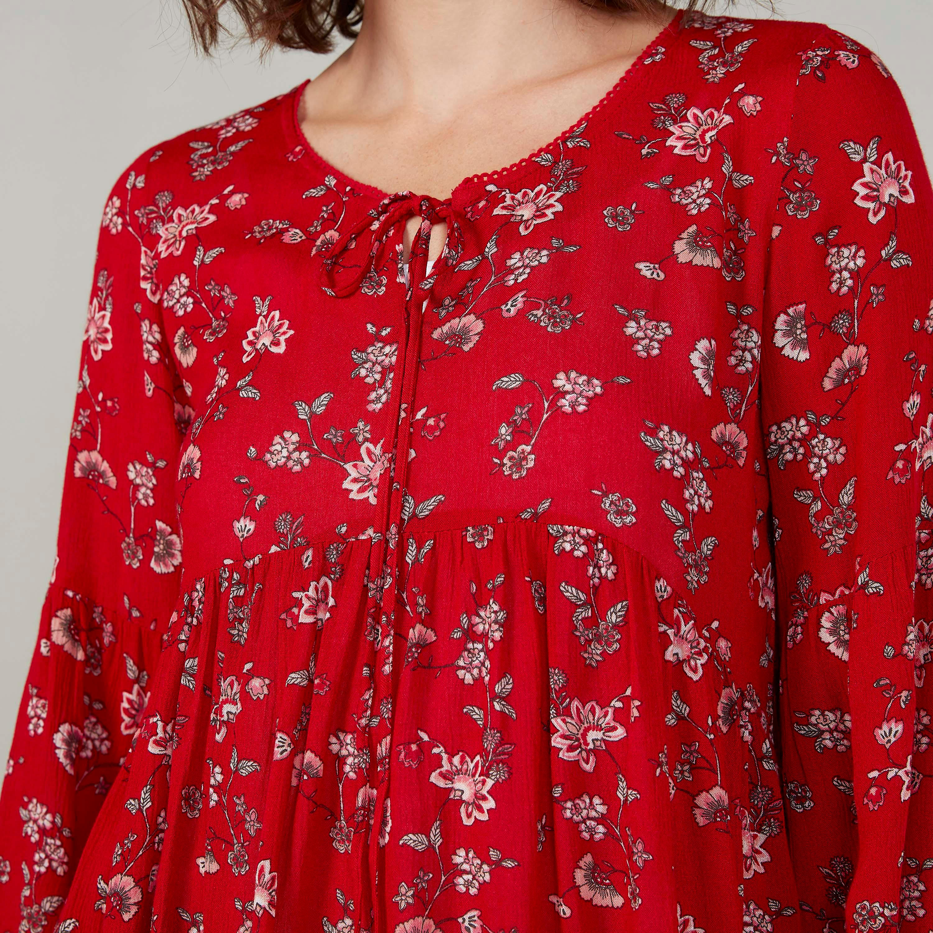 بلوزة مستدامة بأكمام طويلة وأربطة وطبعات -women-clothing-shirtsandblouses-blouses-image-3
