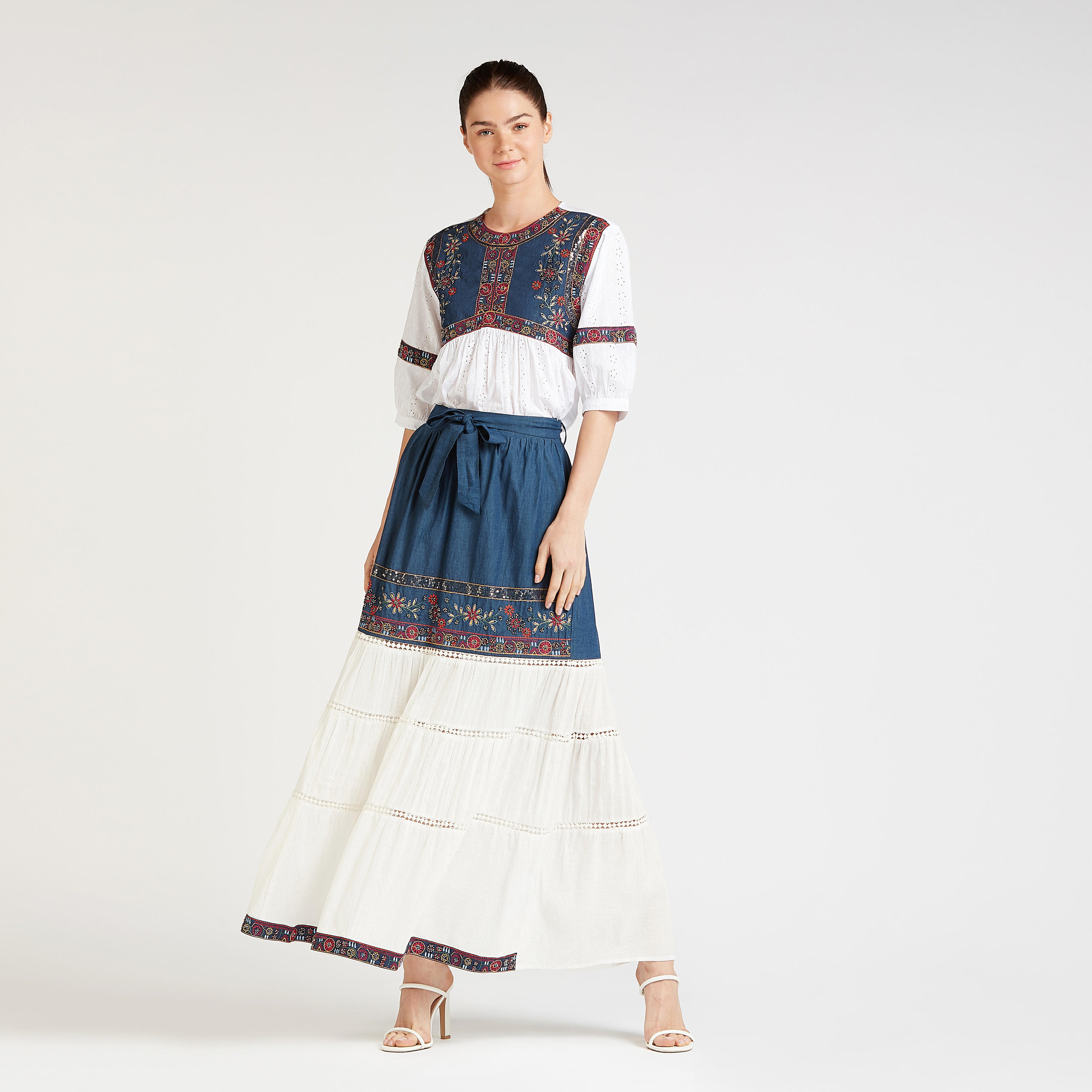 تنورة إيه لاين طويلة بقوالب ملوّنة وخصر مطّاطي وأربطة-women-clothing-bottoms-skirts-image-2