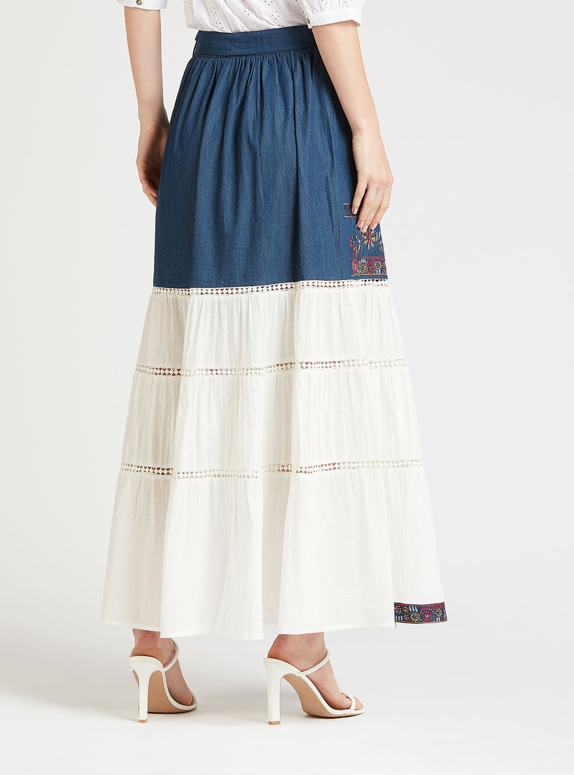 تنورة إيه لاين طويلة بقوالب ملوّنة وخصر مطّاطي وأربطة-women-clothing-bottoms-skirts-image-4