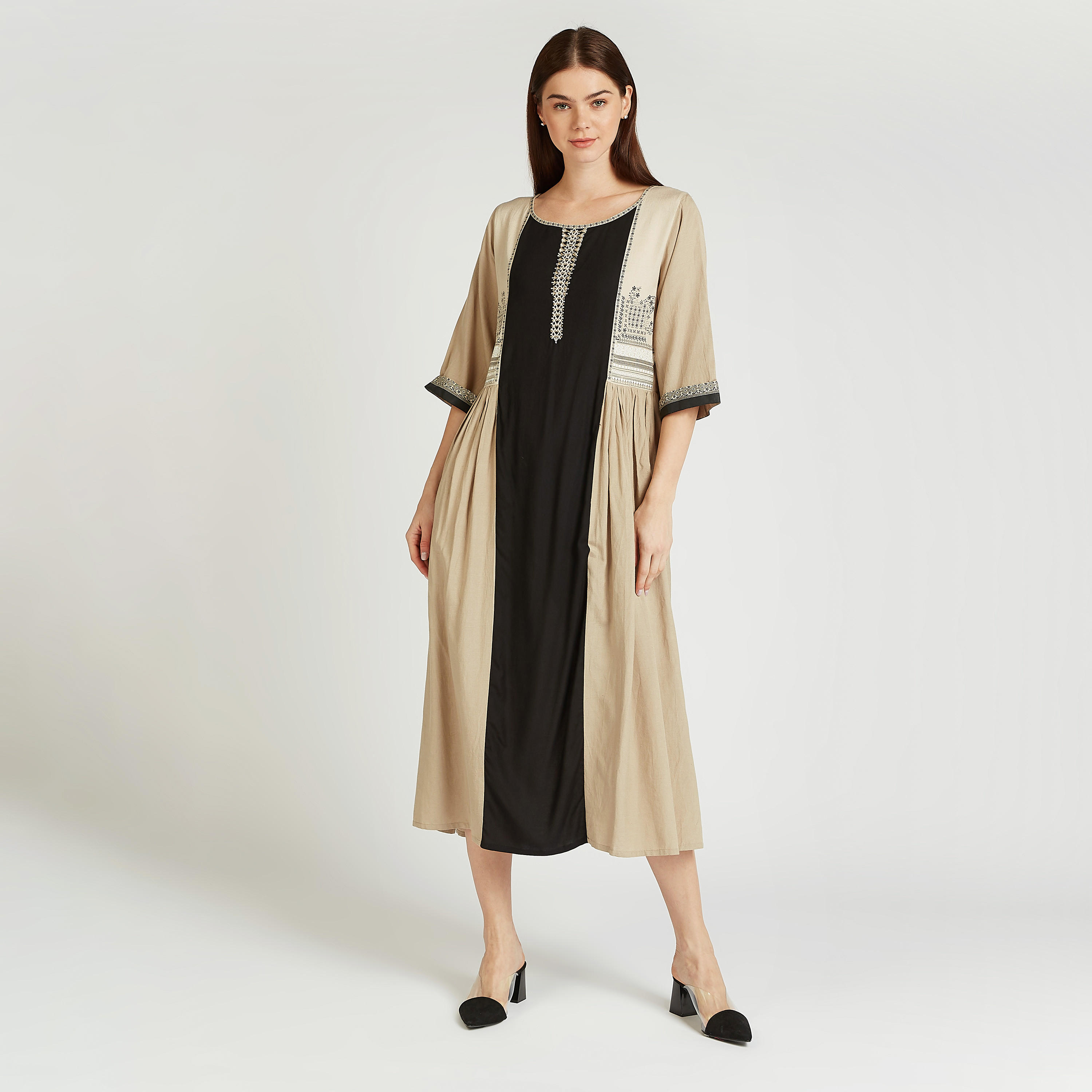 فستان إيه لاين ميدي بياقة مستديرة وأكمام 3/4 وطبعات-women-clothing-dresses-image-1